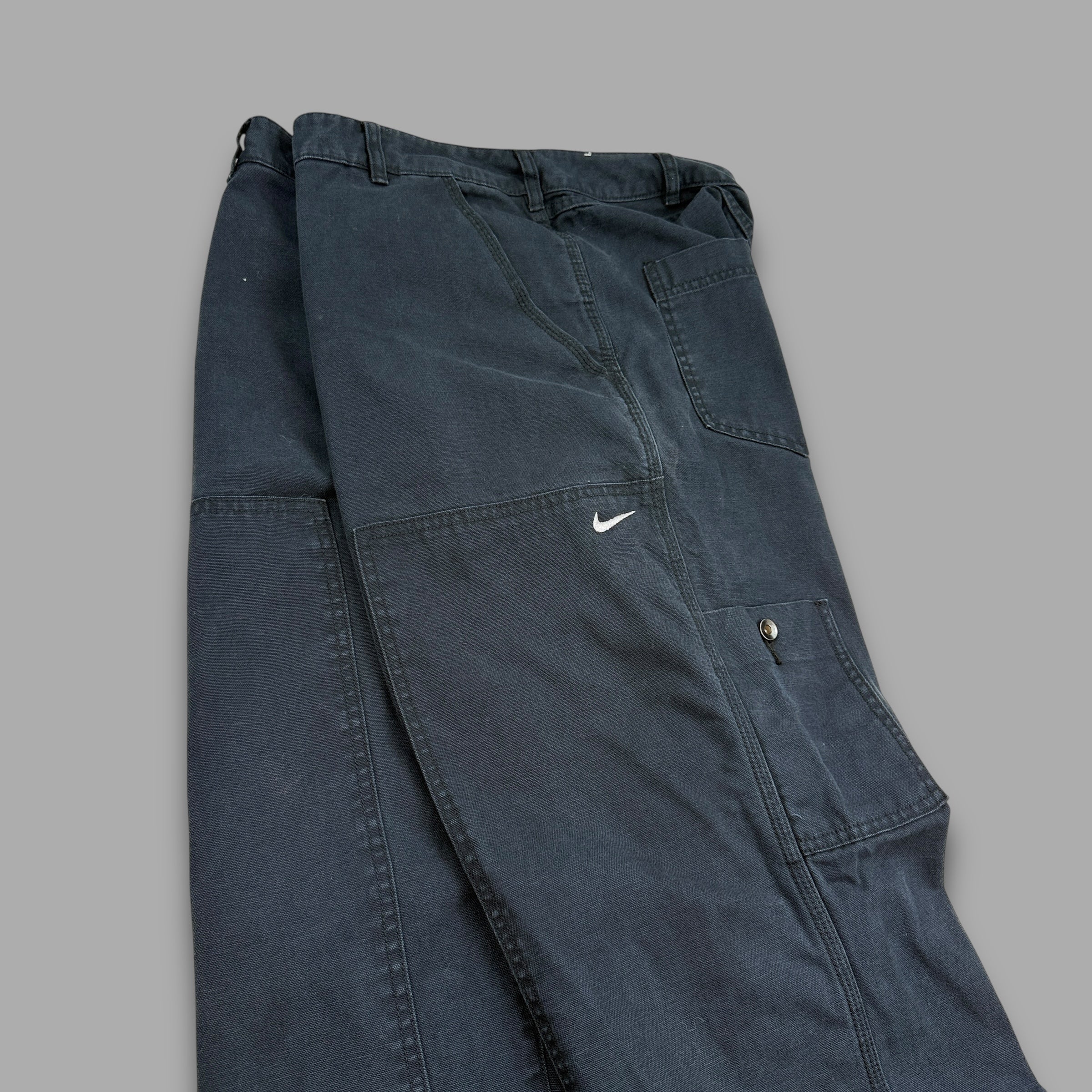 Nike baggy wide leg carpenter bottoms (M-L)