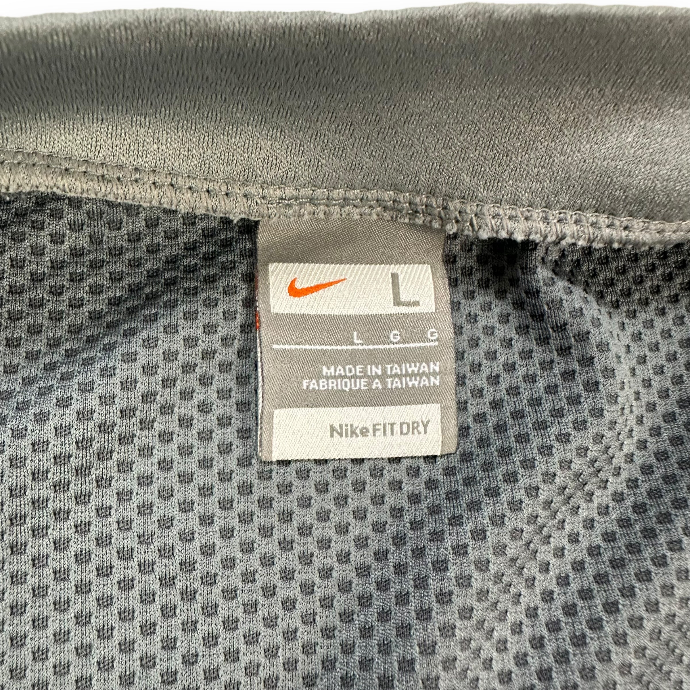 Nike 2000's technical dri-fit full zip shirt (L)