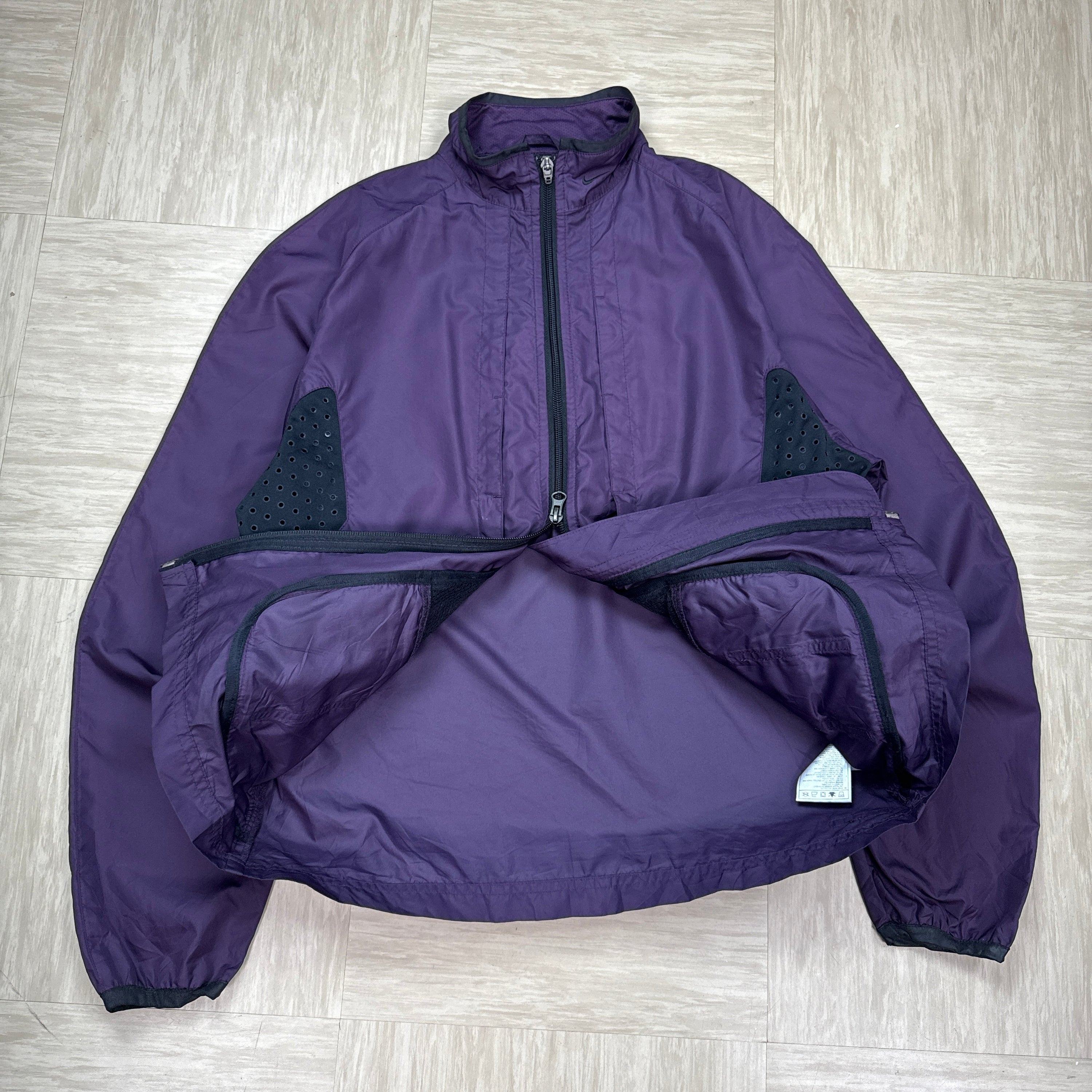 Nike 2000's technical butterfly hidden pocket track jacket (S)