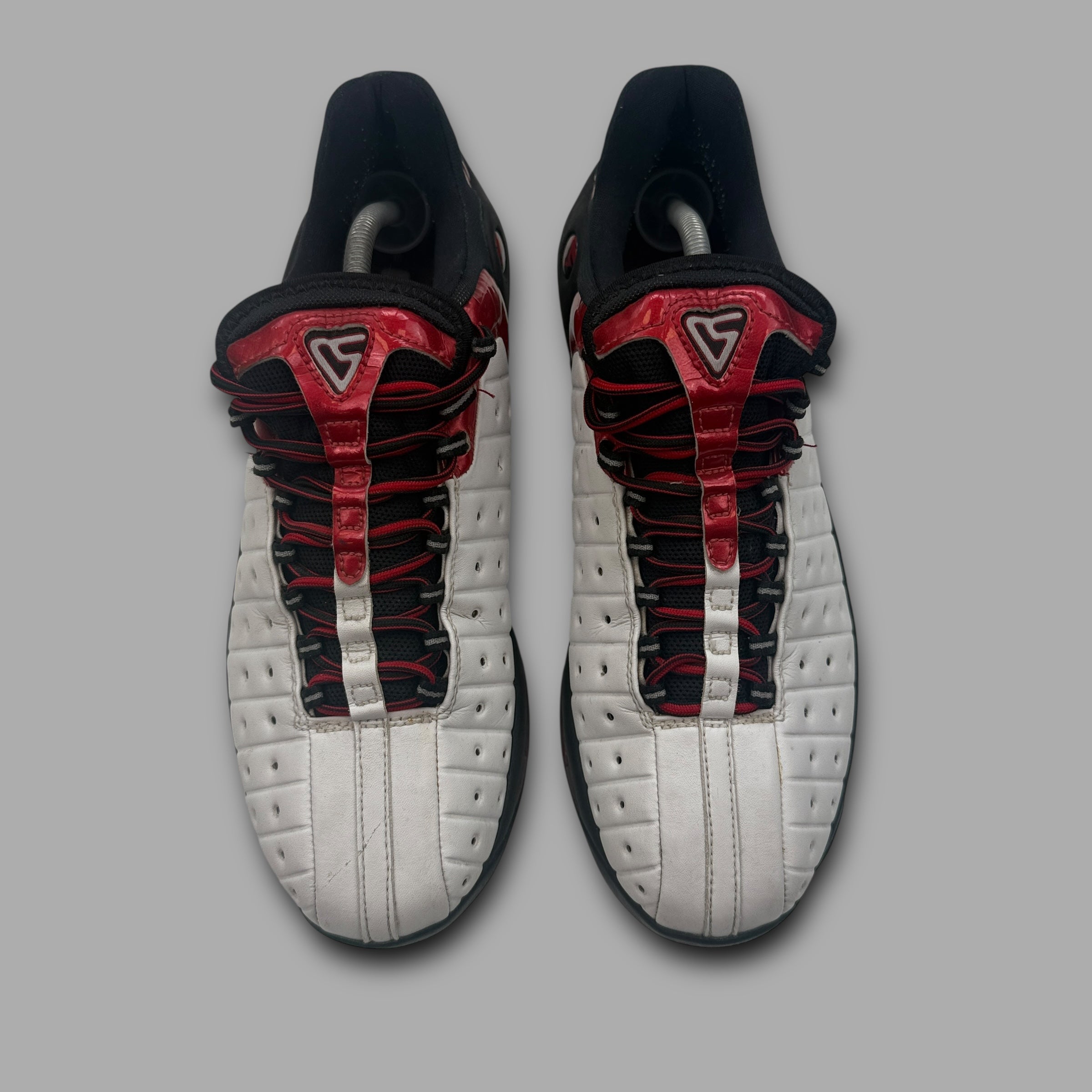 Nike shox x vince carter 2003 (UK9.5)