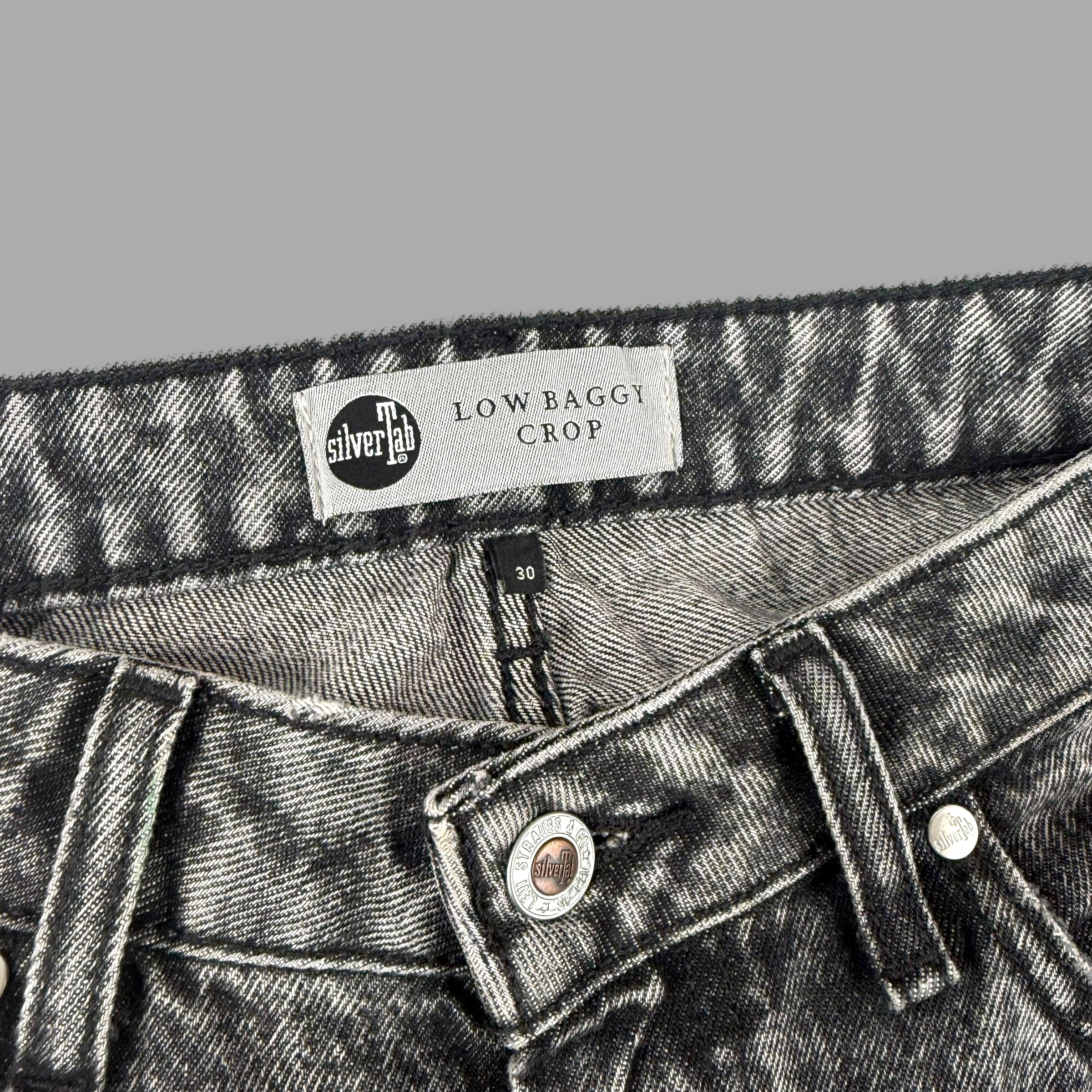 Levi's silver tab 2000's baggy low rise cropped denim jeans (S)