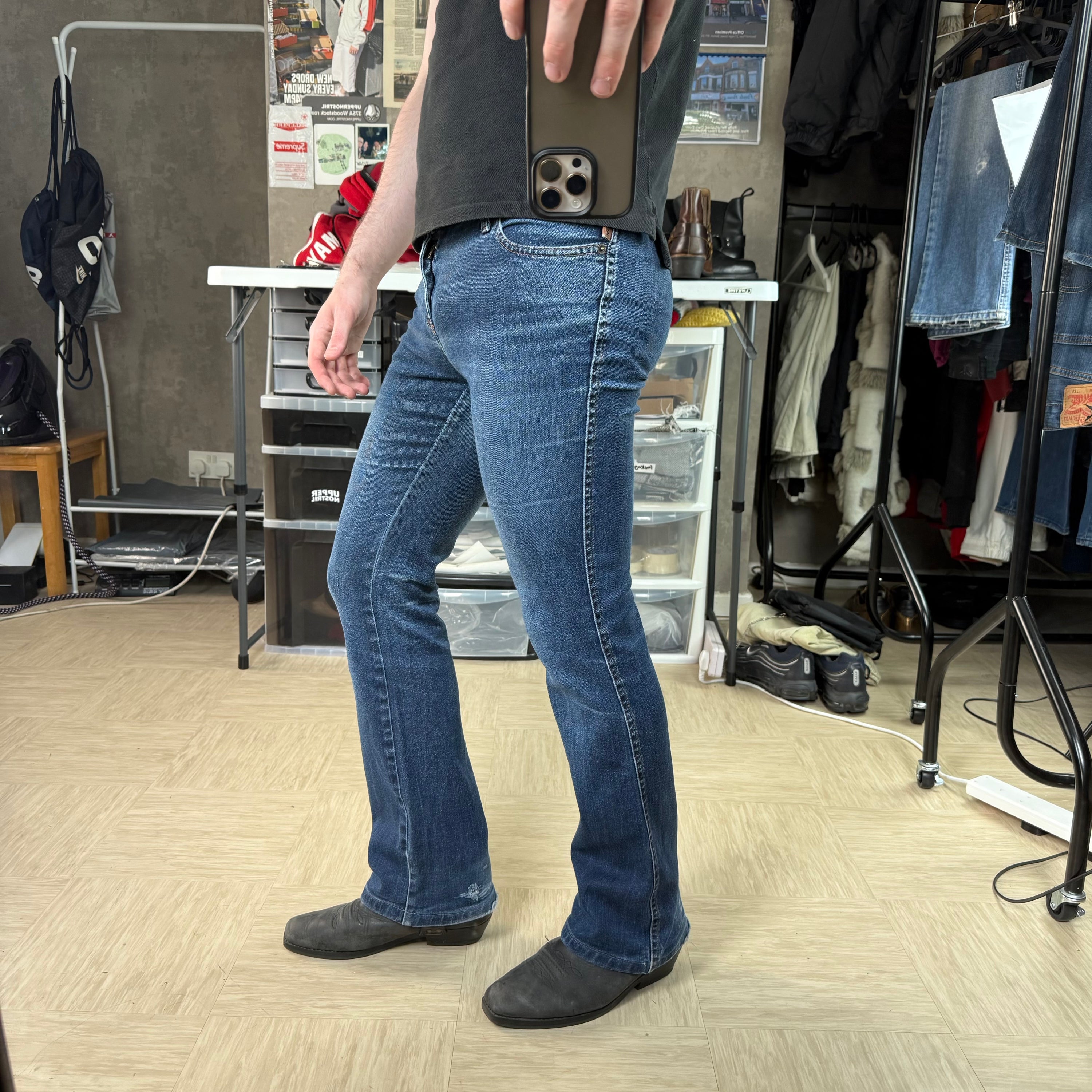 Moschino 2000's low waisted fitted denim bootcut jeans (S)