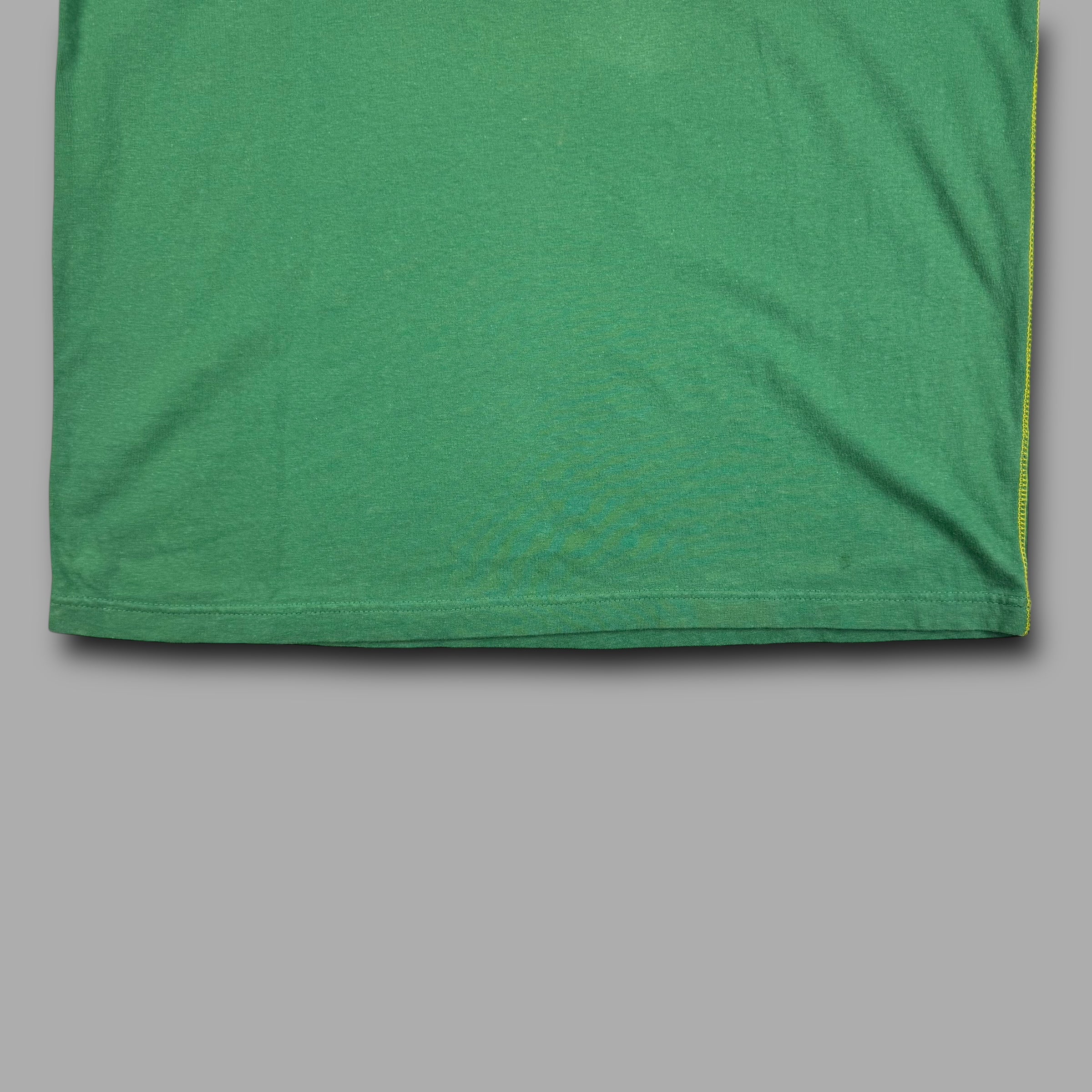 Celtic football 2000's graphic embroidered spellout tee (L)