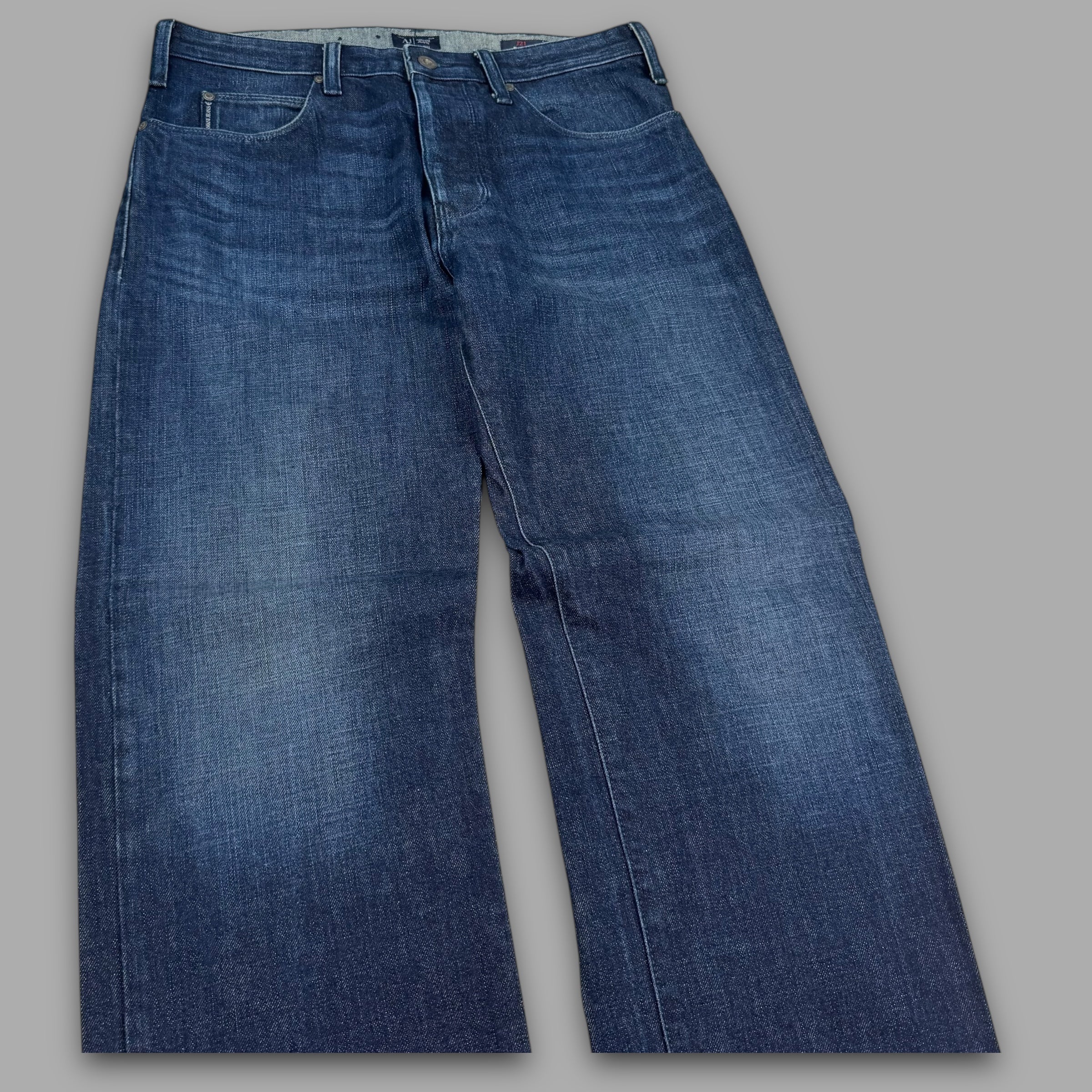 Armani 2000's dark denim relaxed straight fit jeans (S-M)