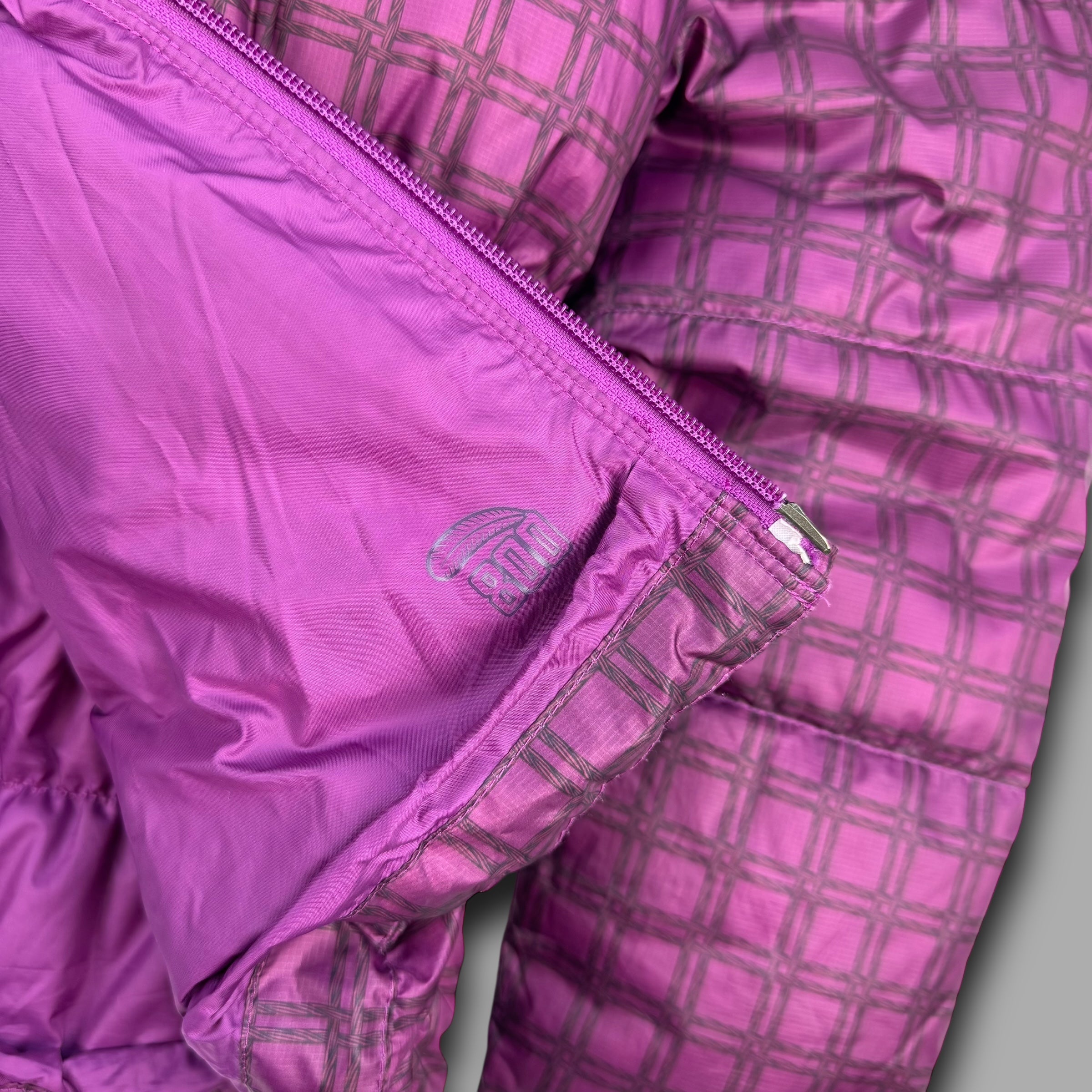 Nike 2000's technical plaid downfilled puffer jacket (M)