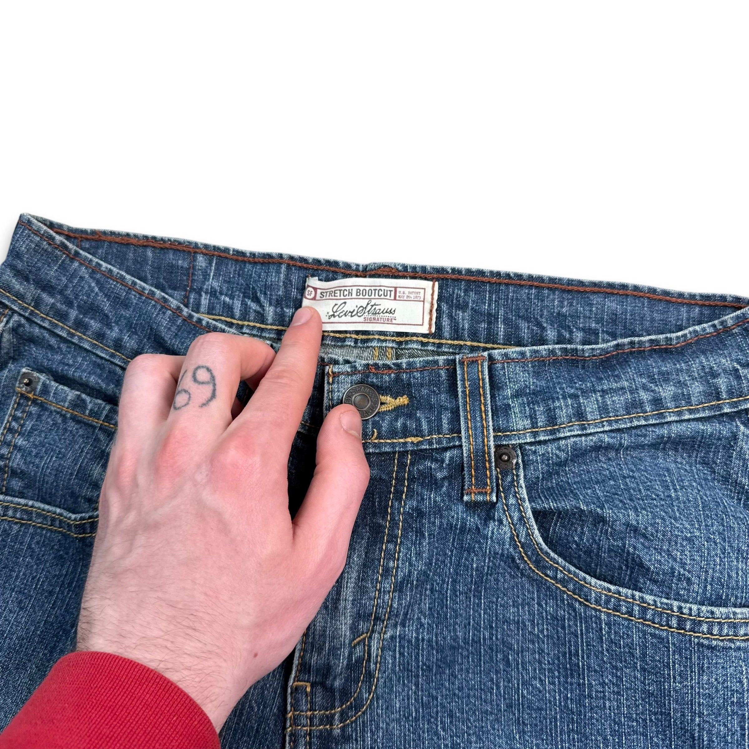 Levi's 2000's stretch denim bootcut jeans (S)