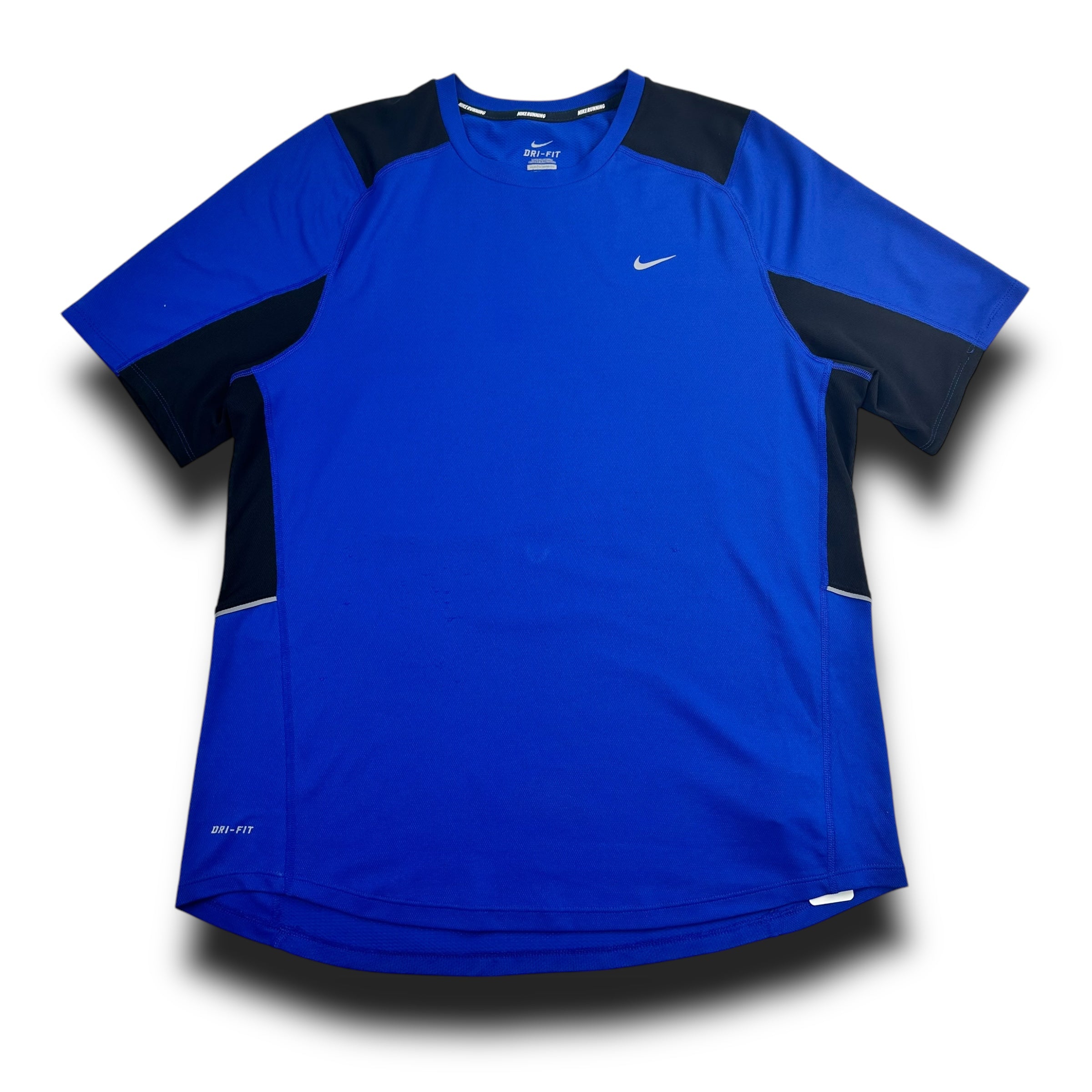 Nike 2000's paneled dri-fit breathable tee (L)