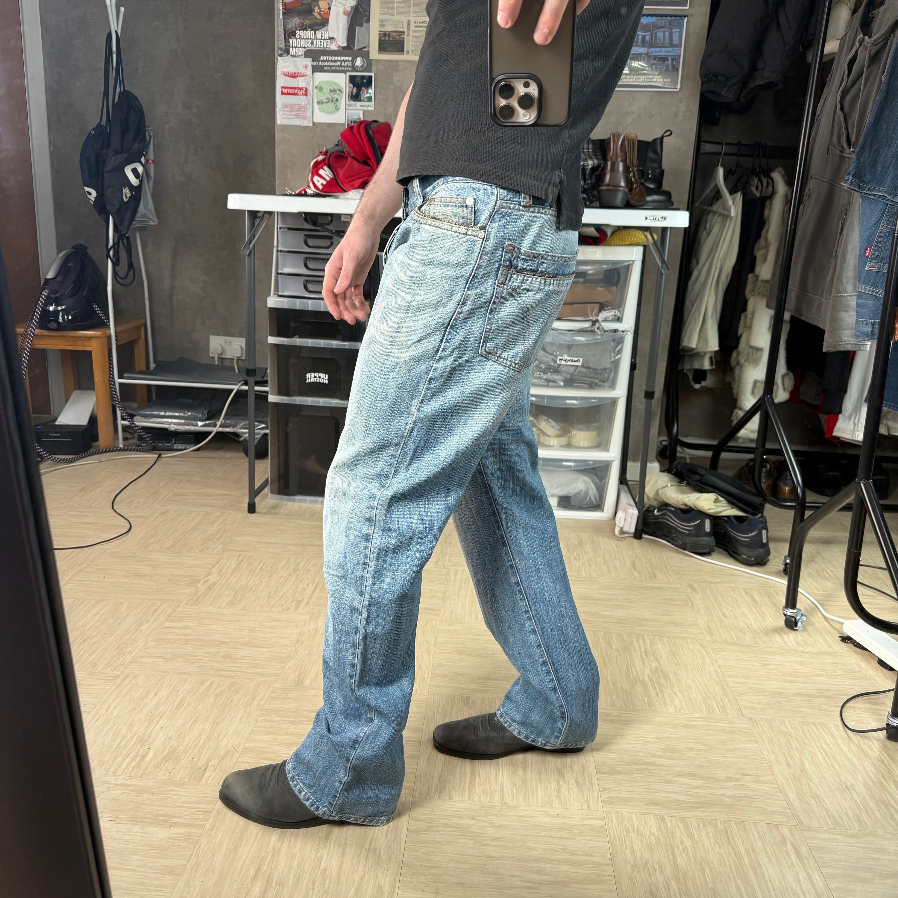 Dolce and gabbana 2000's relaxed washed denim straight leg jeans (S)