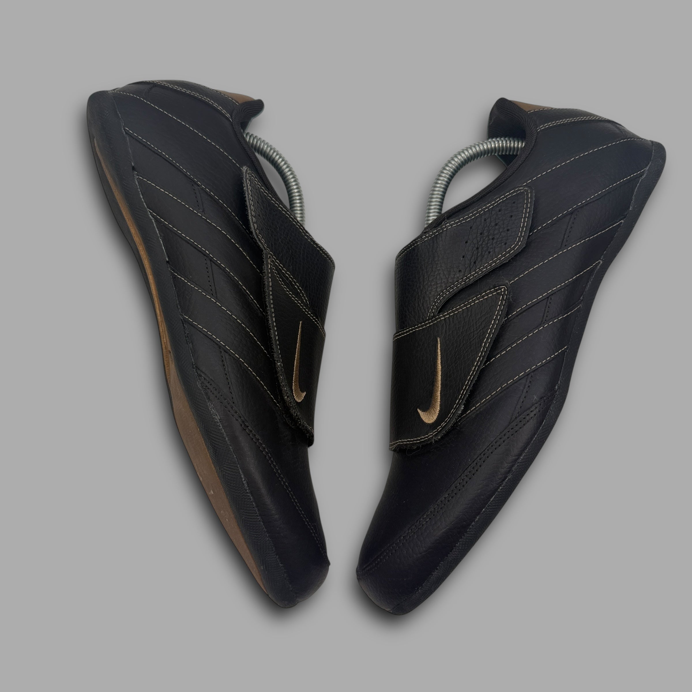 Nike roubiax V 2010 slip on velcro (UK8)