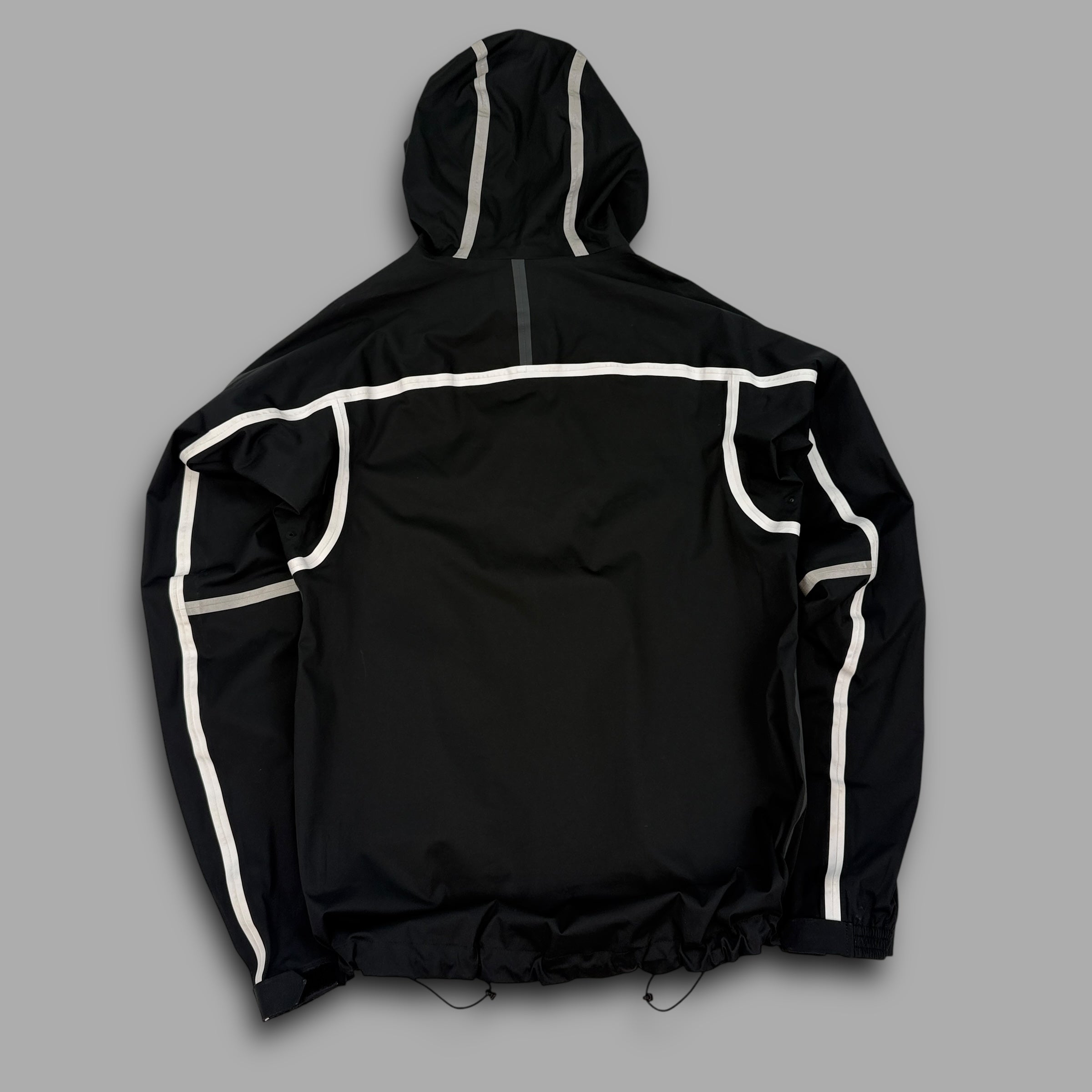 Nike 2000's technical taped seams reflective softshell jacket (S)