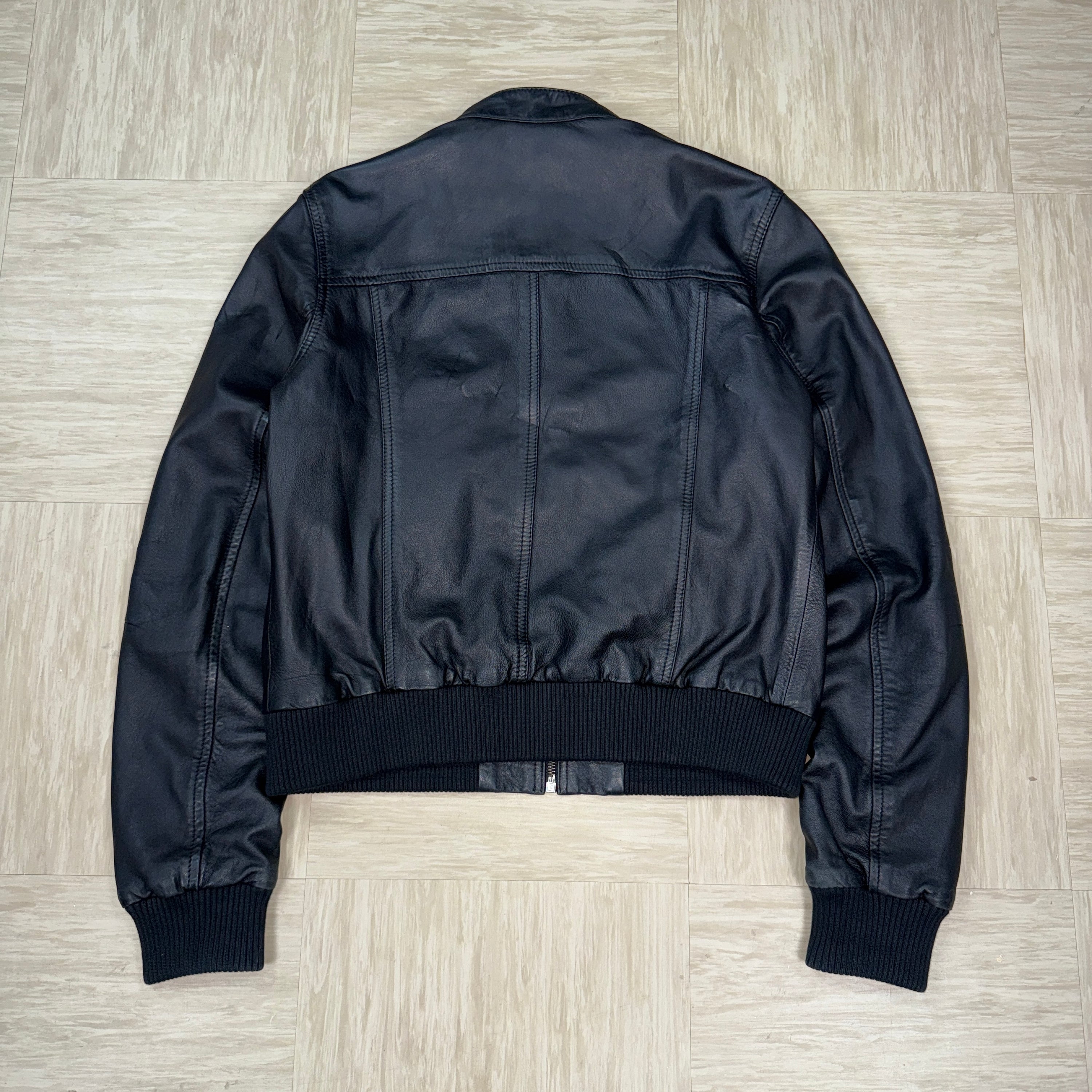 Levi's 2000's cropped lamb leather high collar bomber jacket (M)