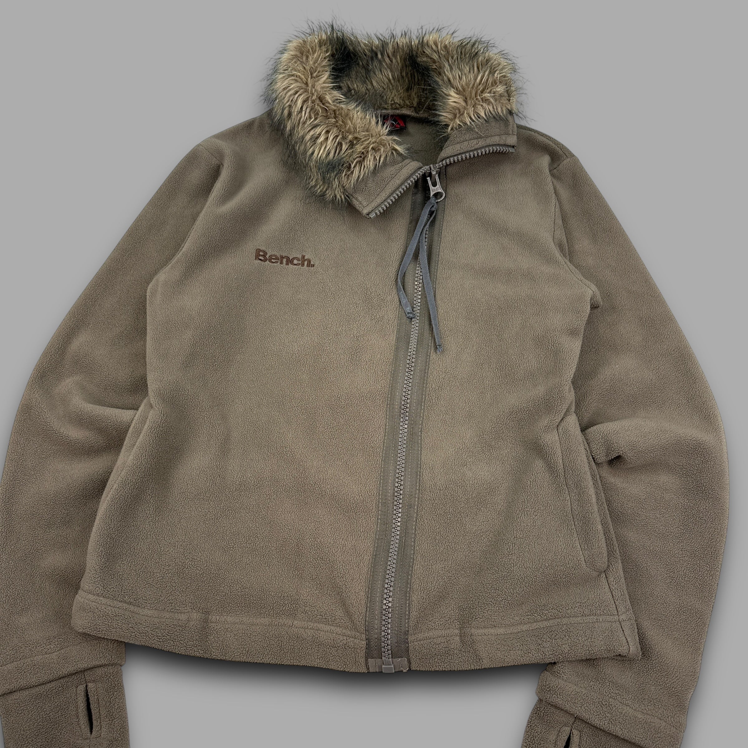 Bench 2000's technical asymmetrical zip fur collar fleece jacket (L) wms