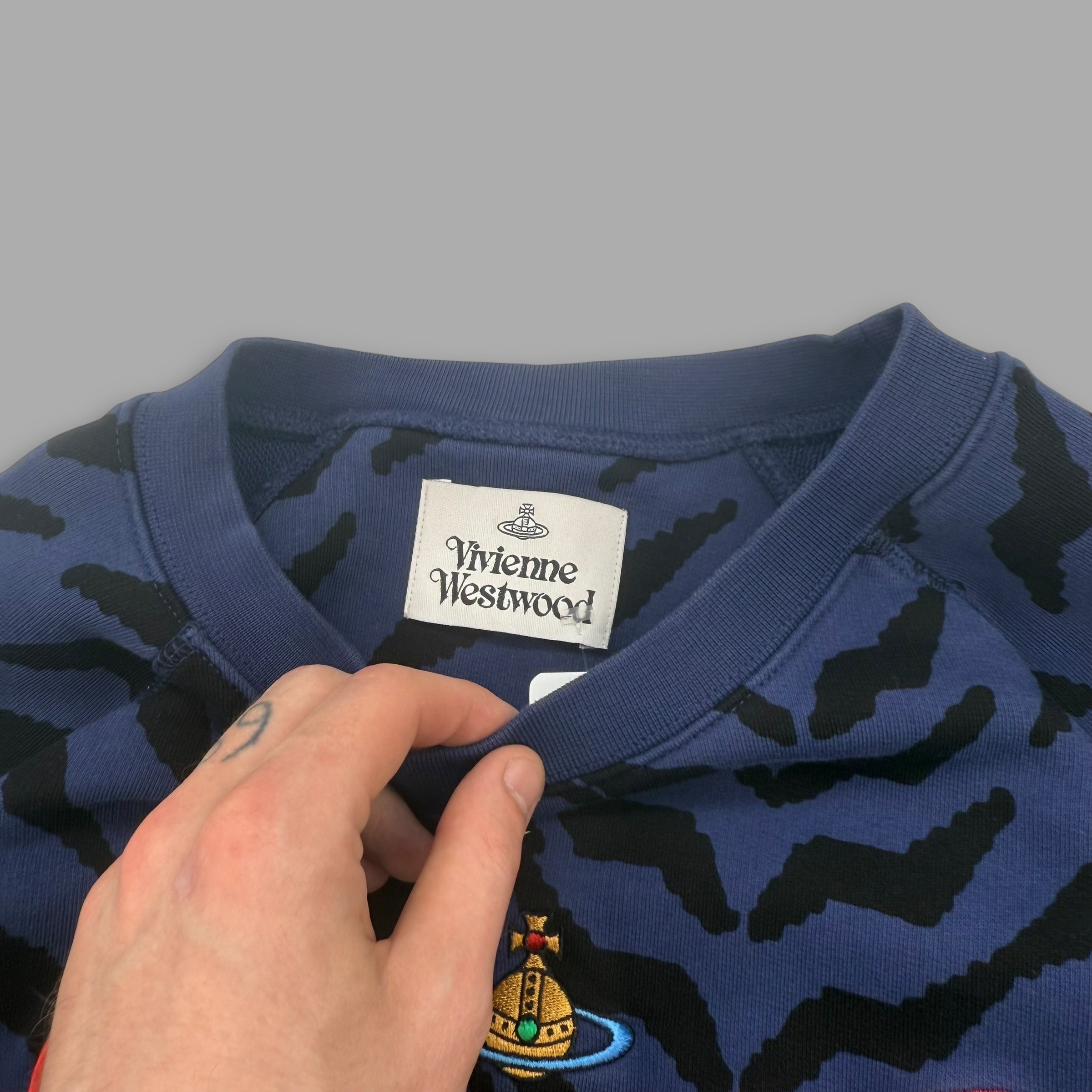 Vivienne westwood 'chaos' raglan cheetah print sweatshirt (L)