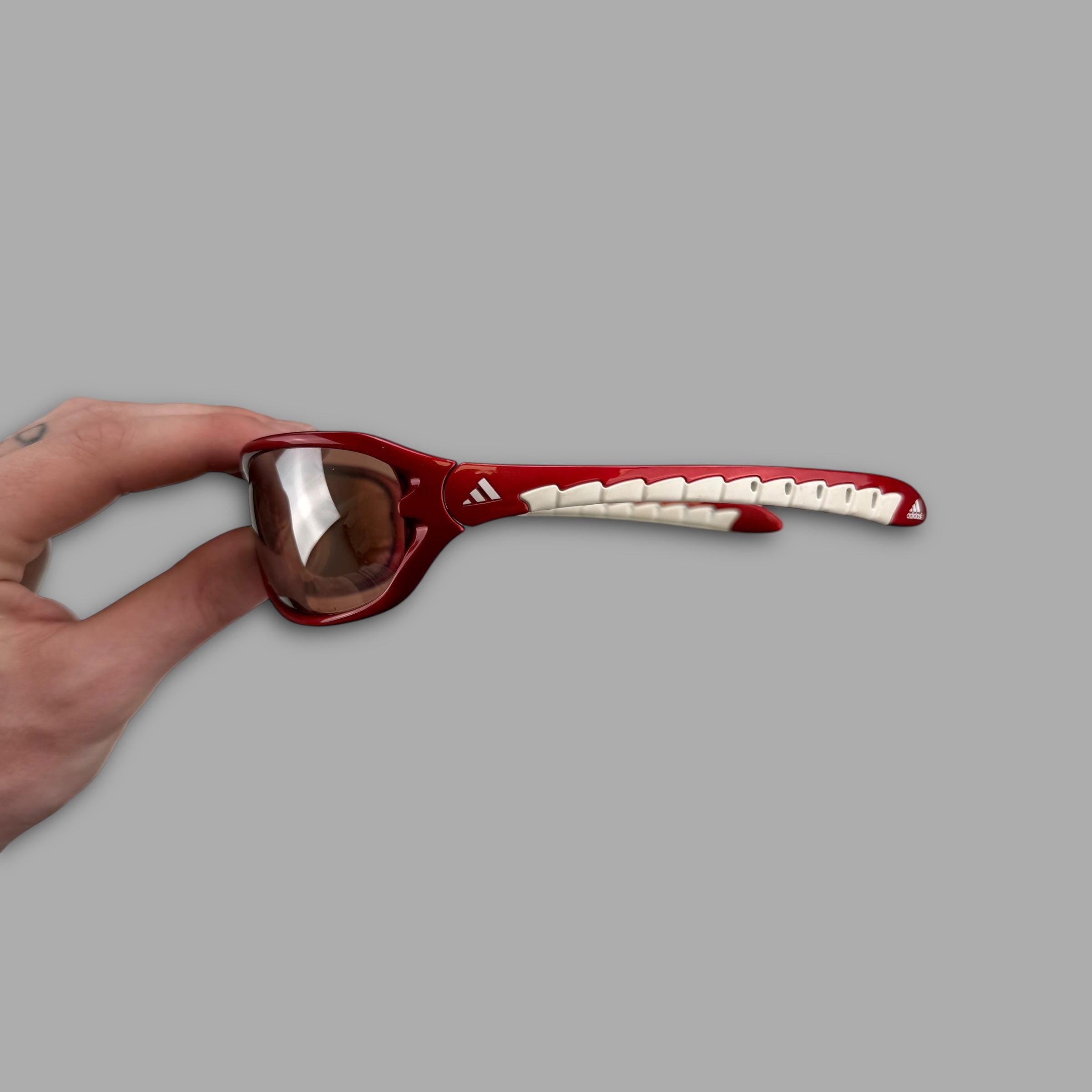 Adidas 2000's Agilis A163-6061 wrap shield sunglasses (OS)