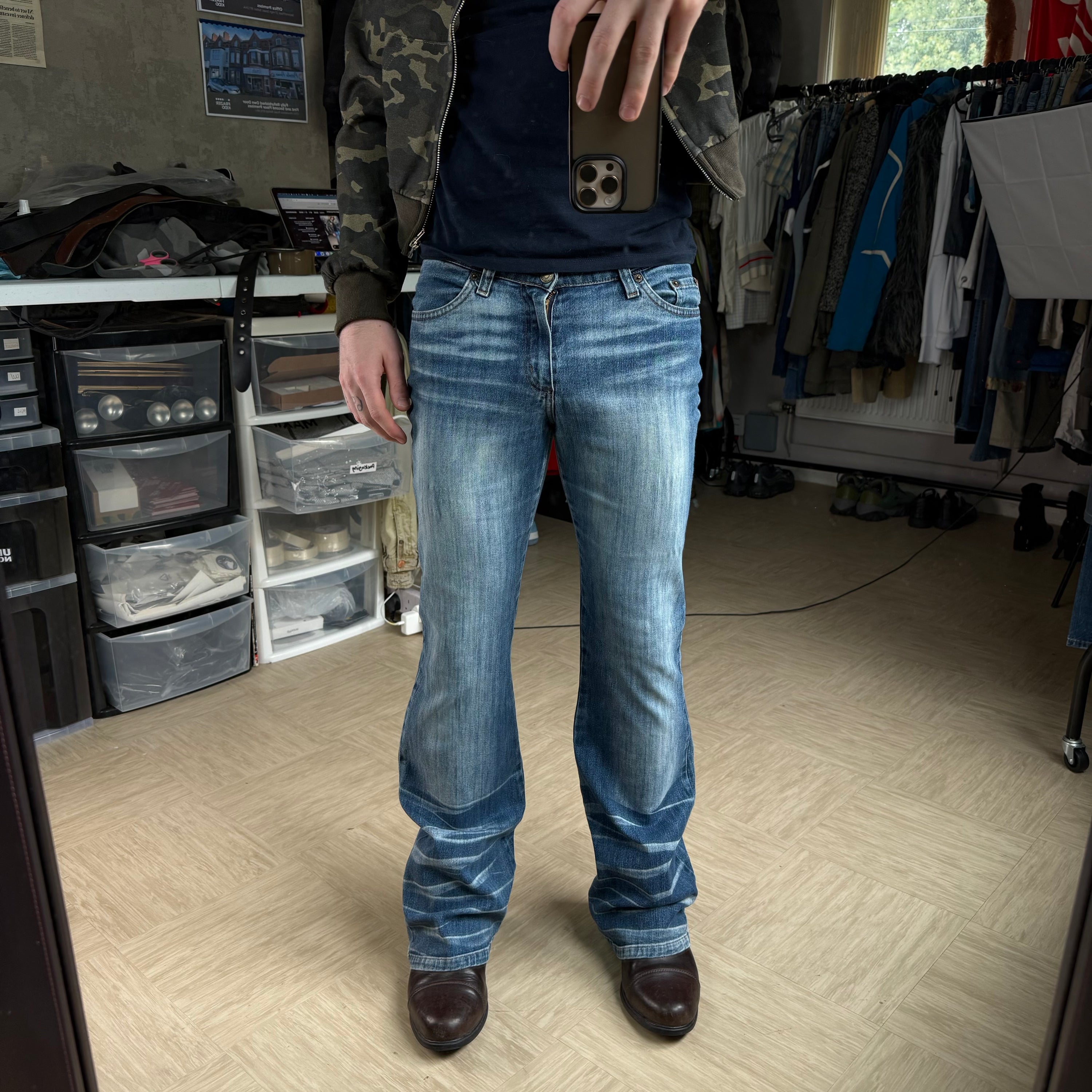 AMNs 2000's fitted washed denim bootcut flare jeans (S)