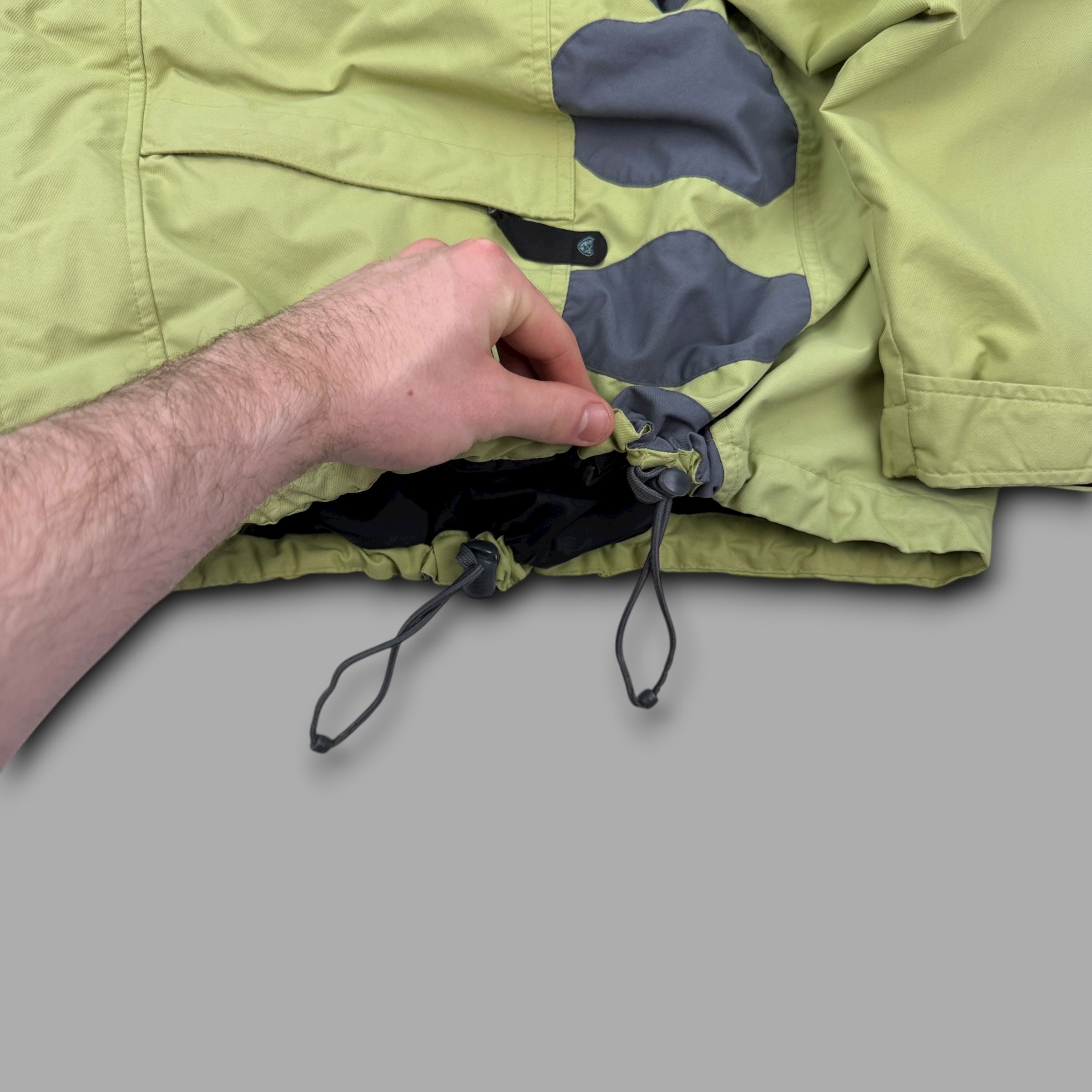 Nike ACG 2000's technical dual pocket softshell jacket (S)