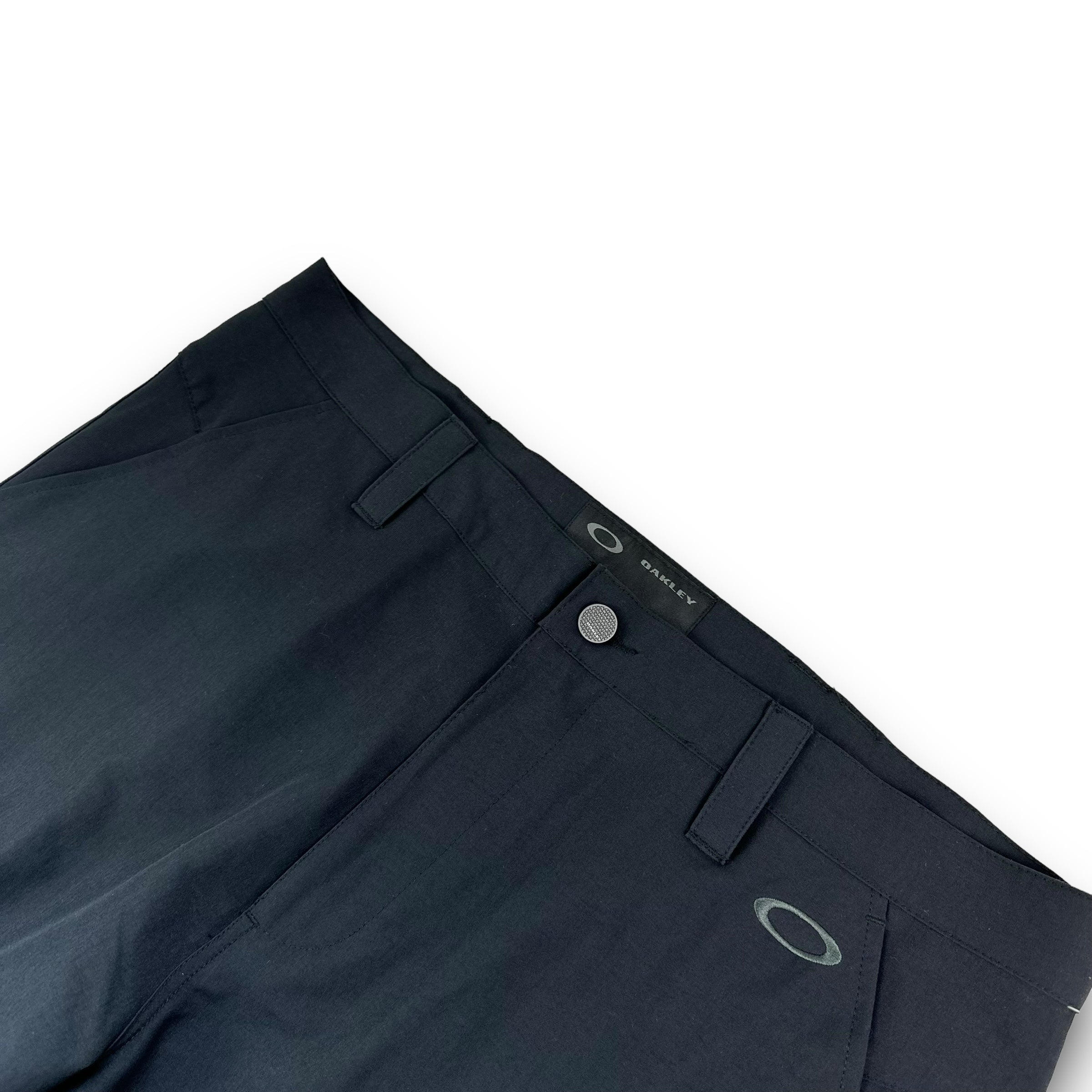 Oakley 2013 straight leg nylon golf trousers (L)