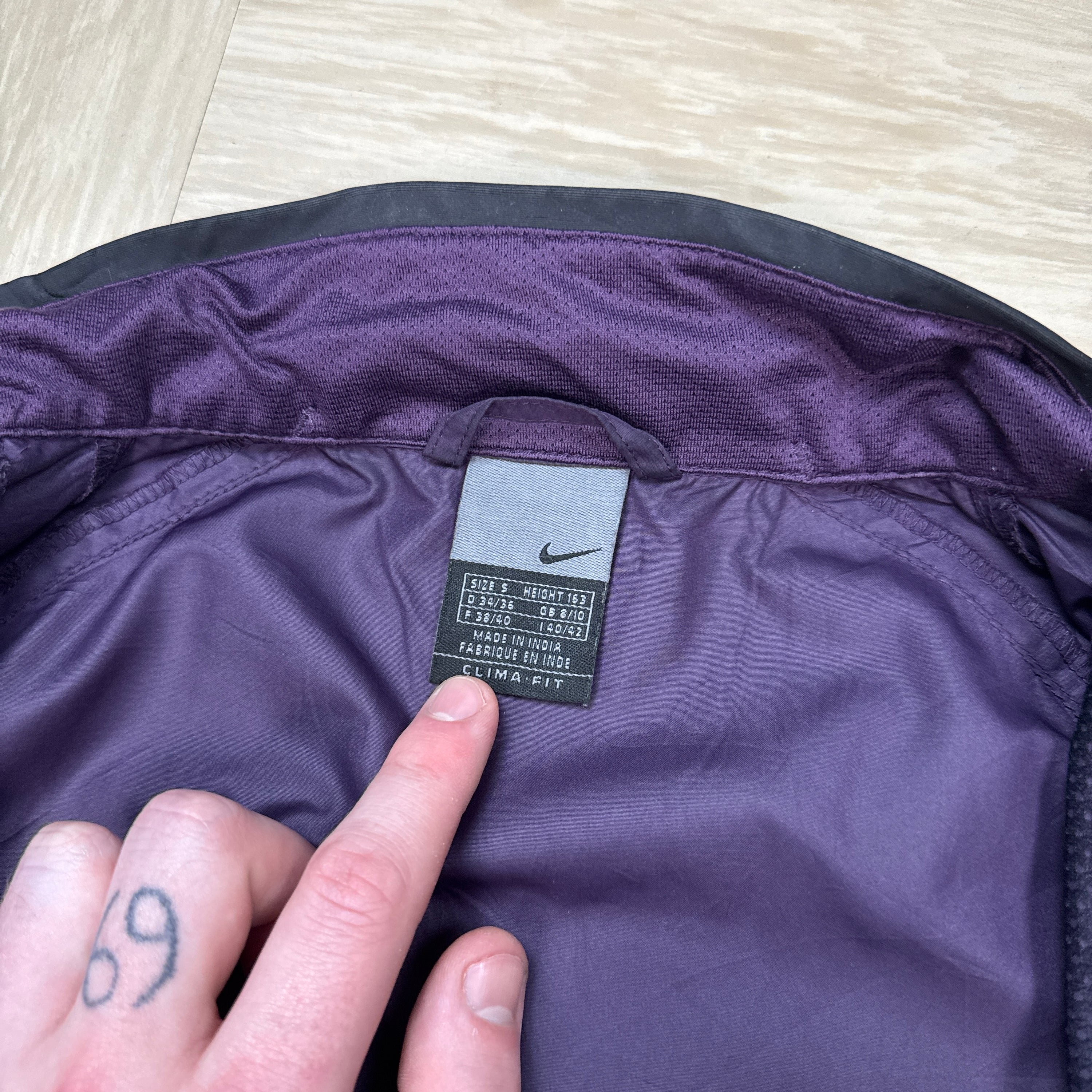 Nike 2000's technical butterfly hidden pocket track jacket (S)