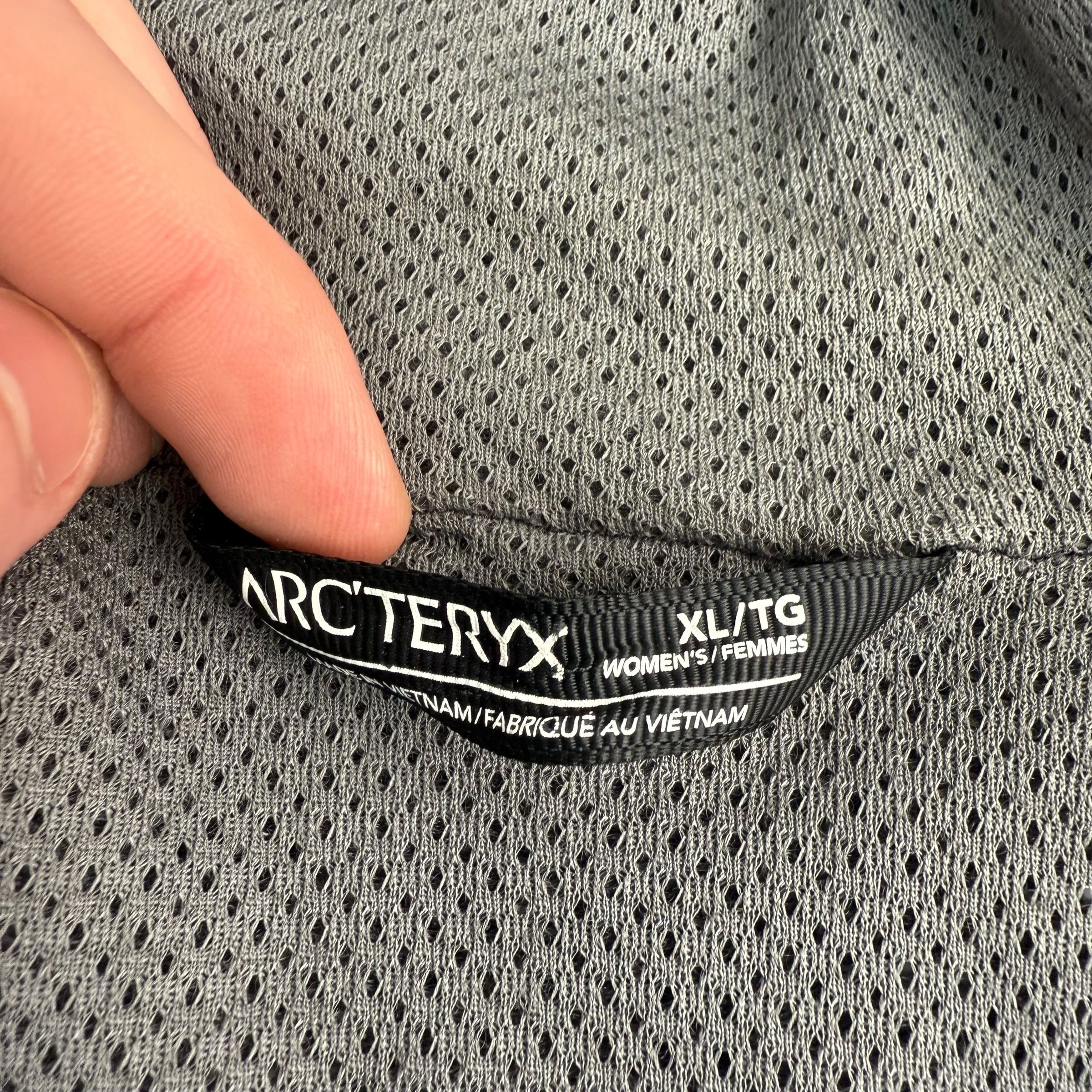 Arcteryx 2018 proton FL hoody (XL) wms