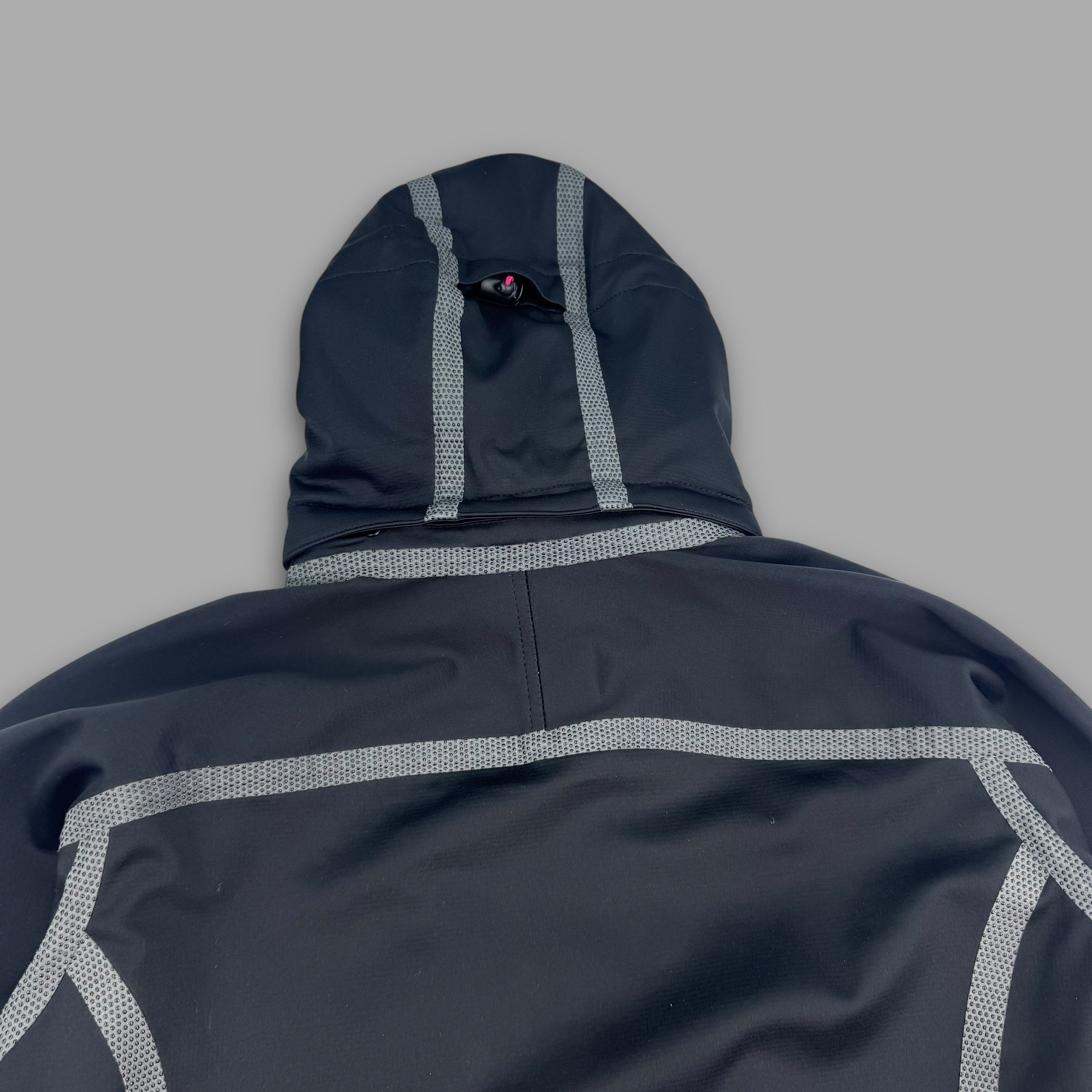 Trespass 2000's technical taped seams vented waterproof softshell jacket (L) wms
