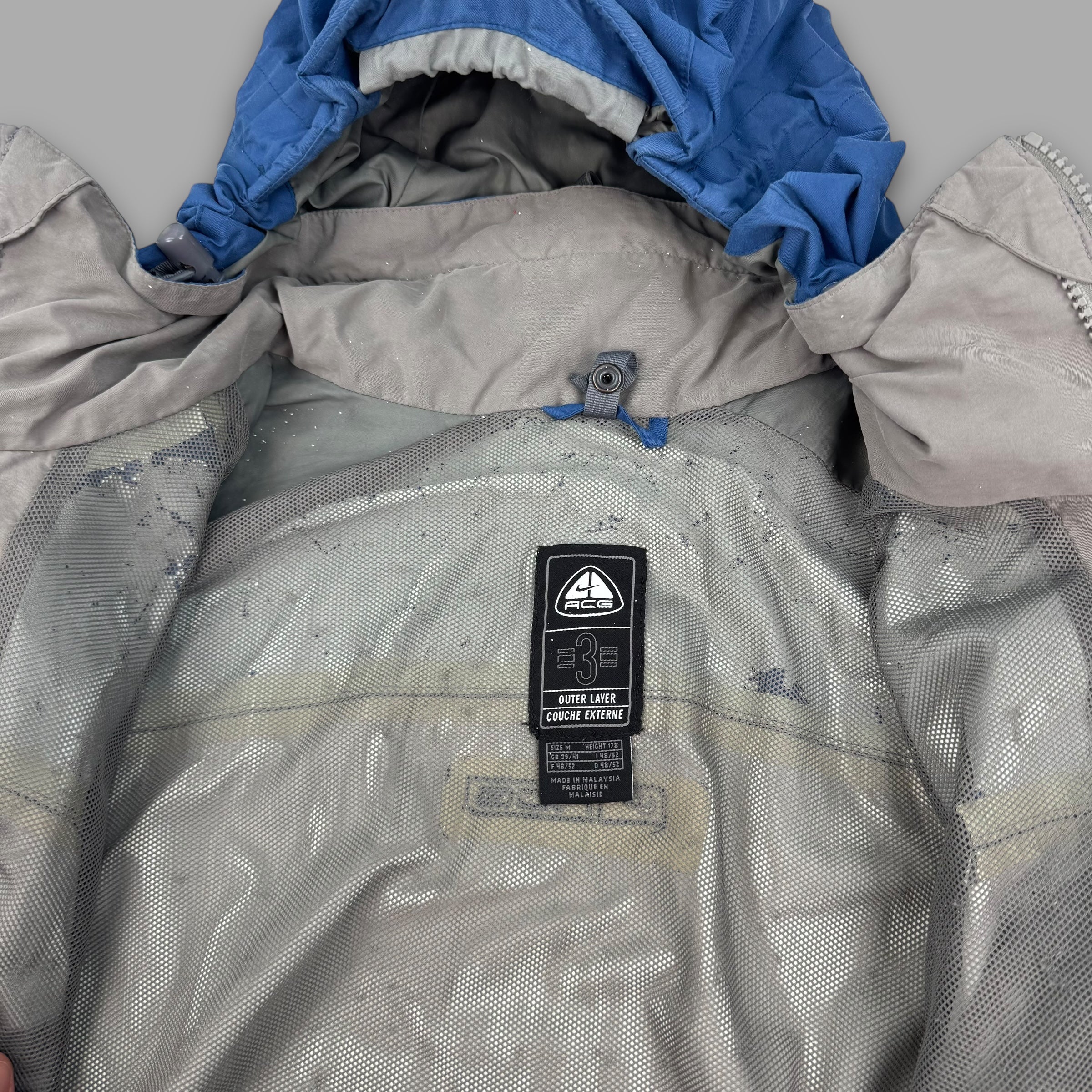 Nike ACG 2000's technical panelled two tone softshell jacket (M)