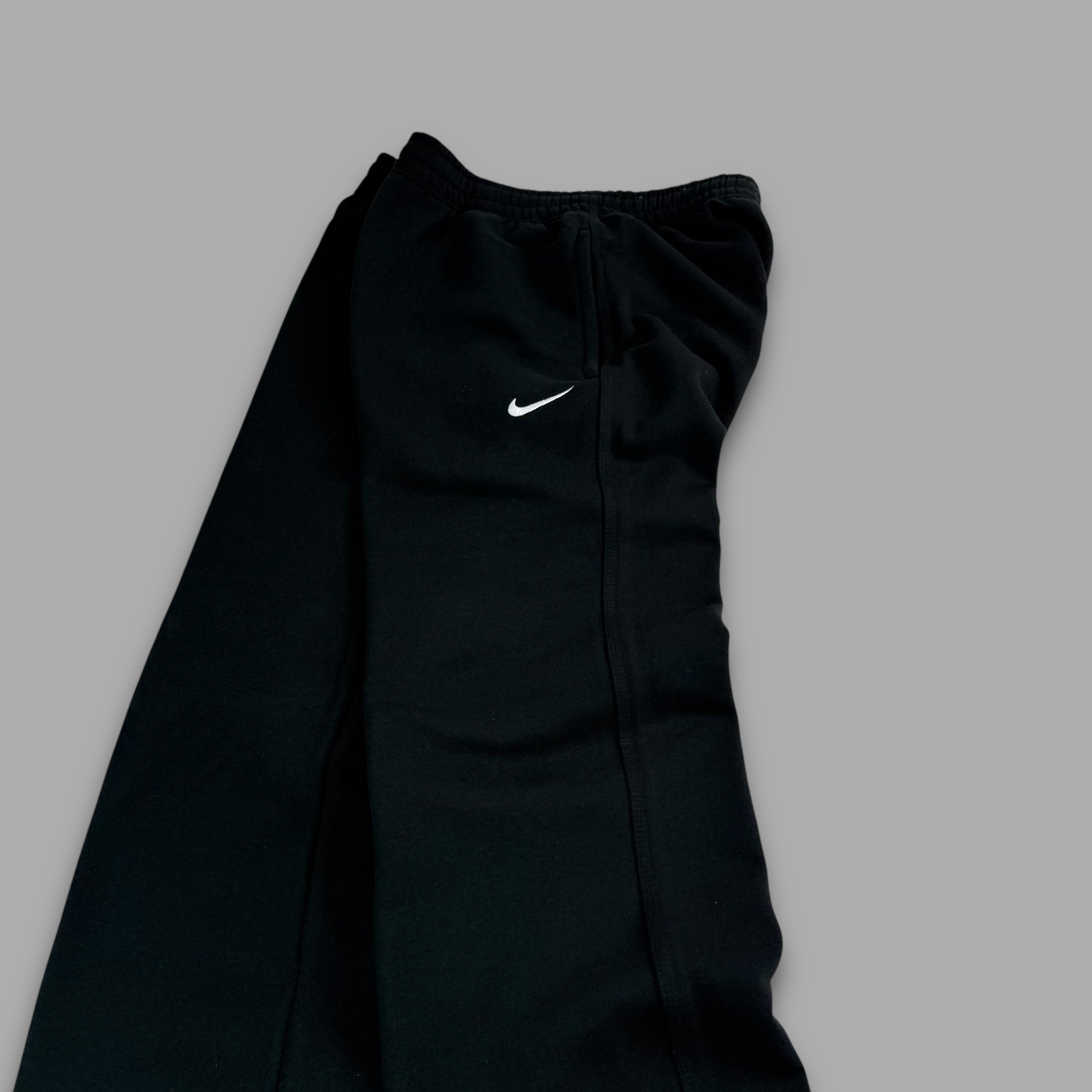 Nike 2000's baggy straight leg joggers (M)