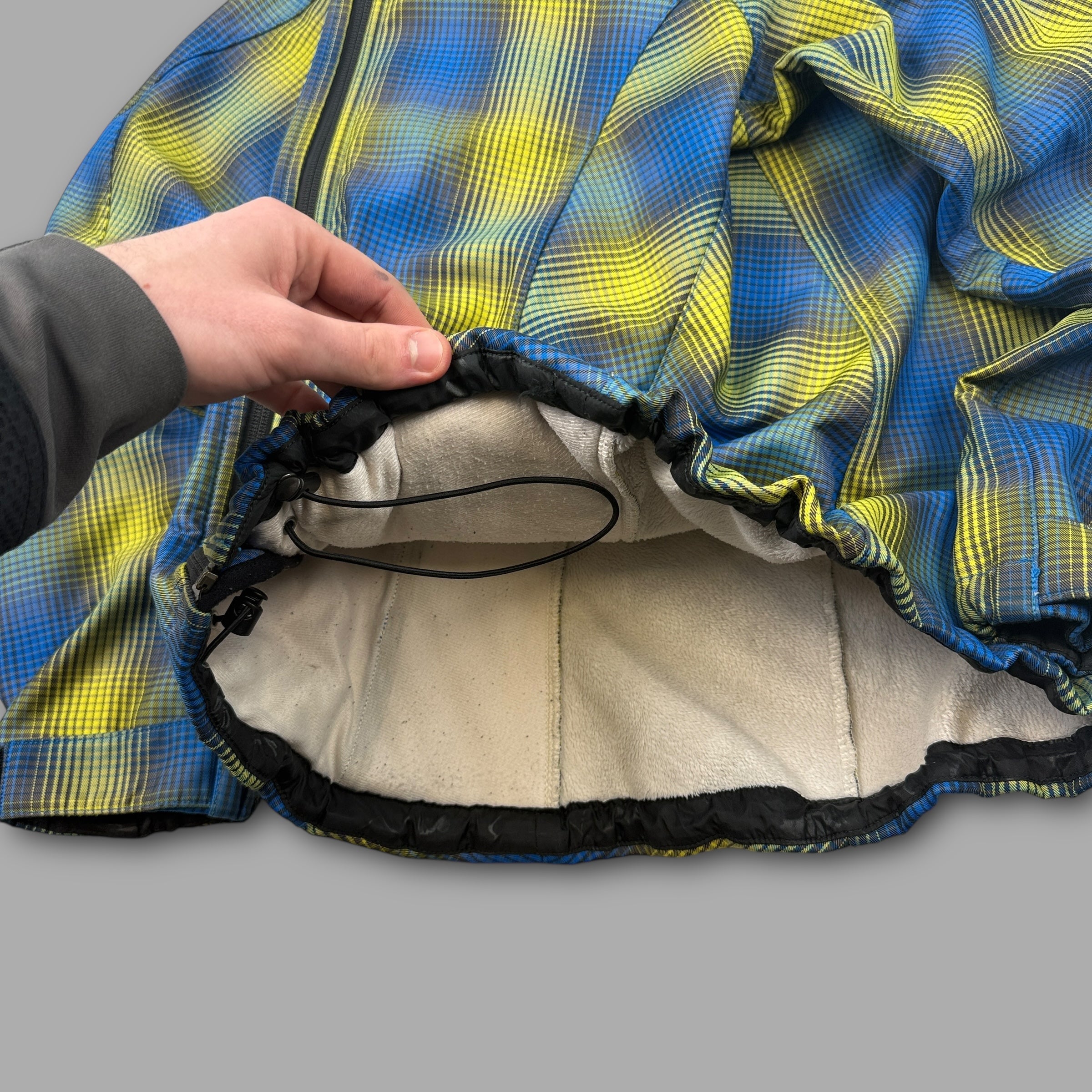 The north face 2005 technical plaid fleece lined softshell jacket (M) wms