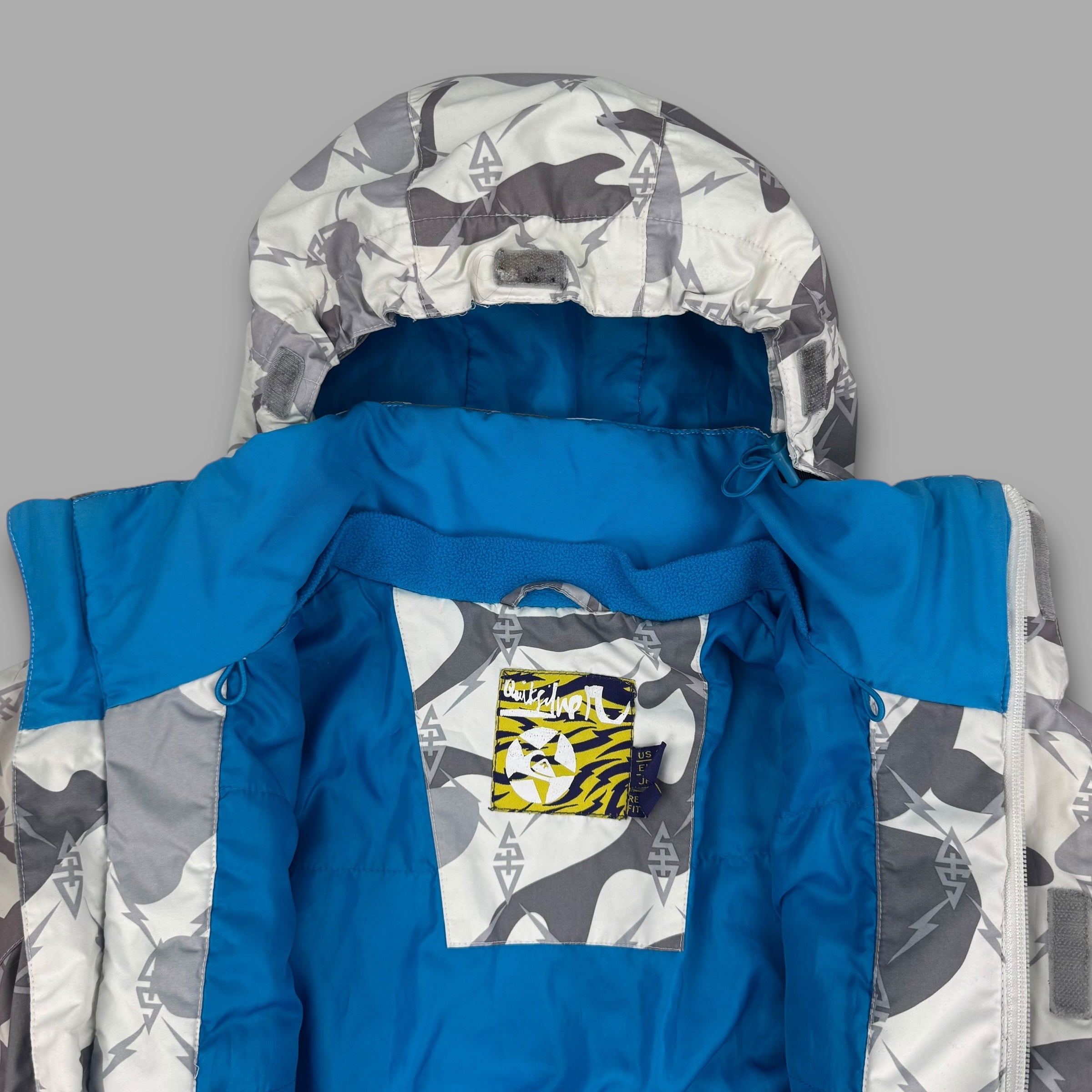 Quiksilver 2000's technical multi-pocket camo softshell ski jacket (L) wms