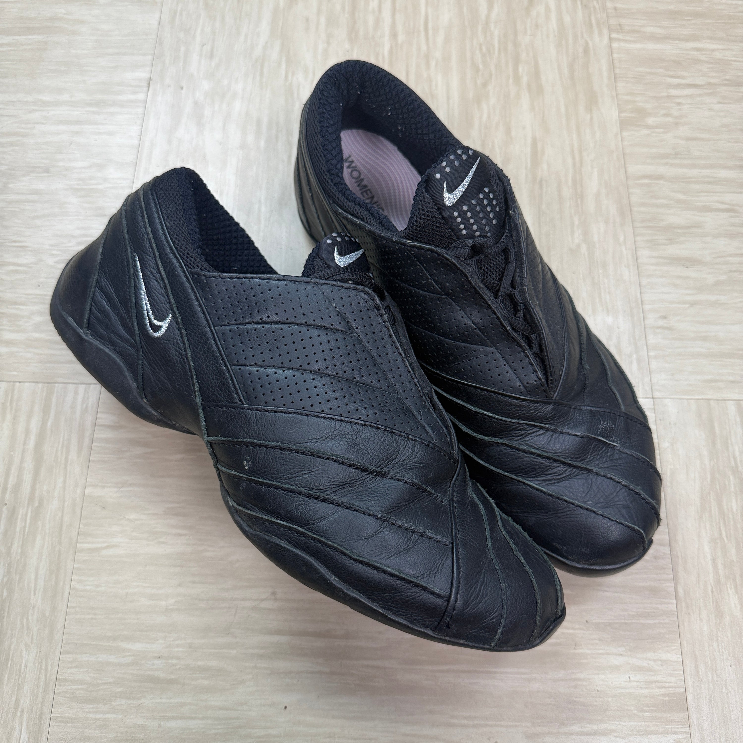 Nike zoom trainer guard 2004 (UK7)