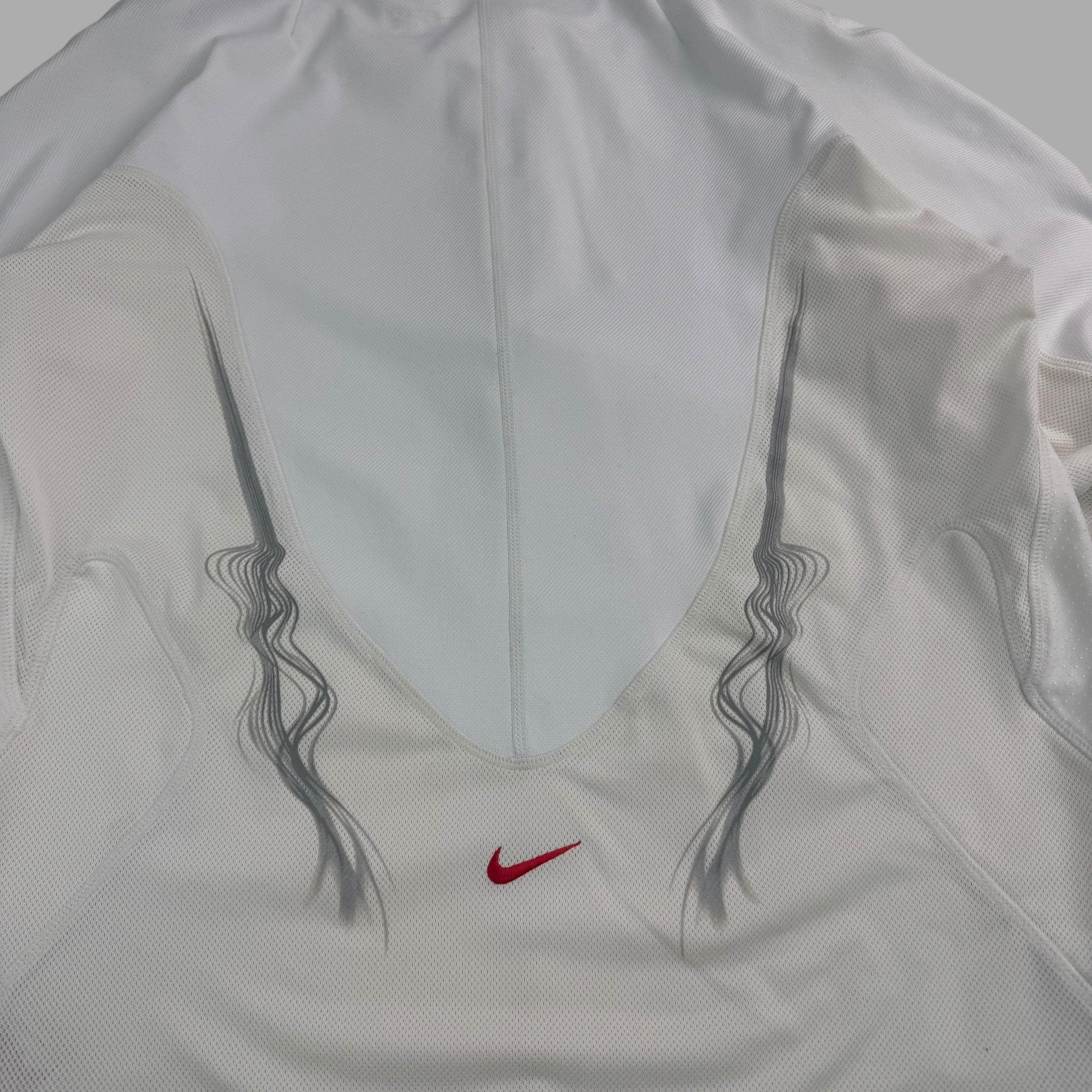 Nike sphere react 2000's panelled long sleeve by Tony Spackman (M)