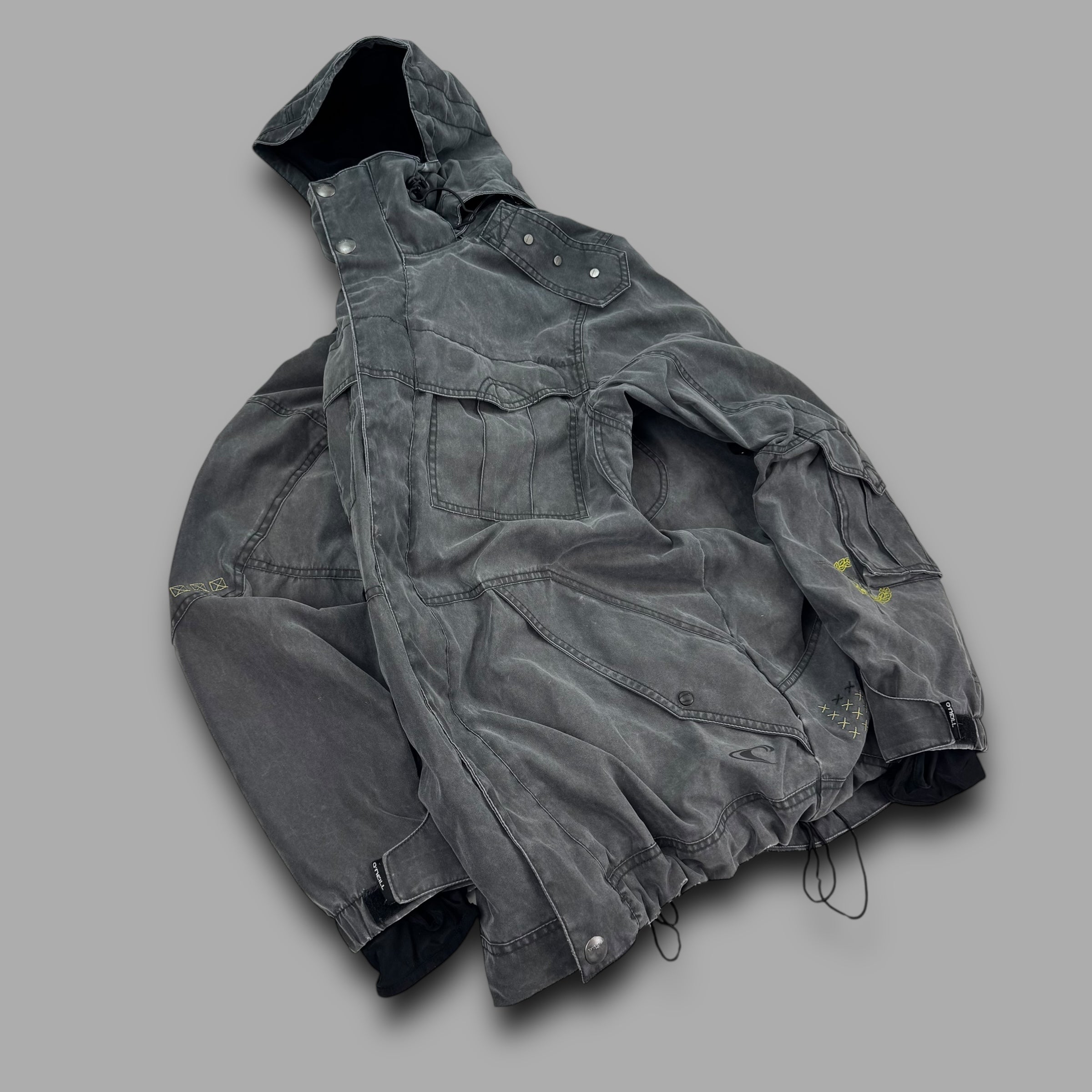 O'niell 2000's technical stone washed contrast stitch multi-pocket ski jacket (L)