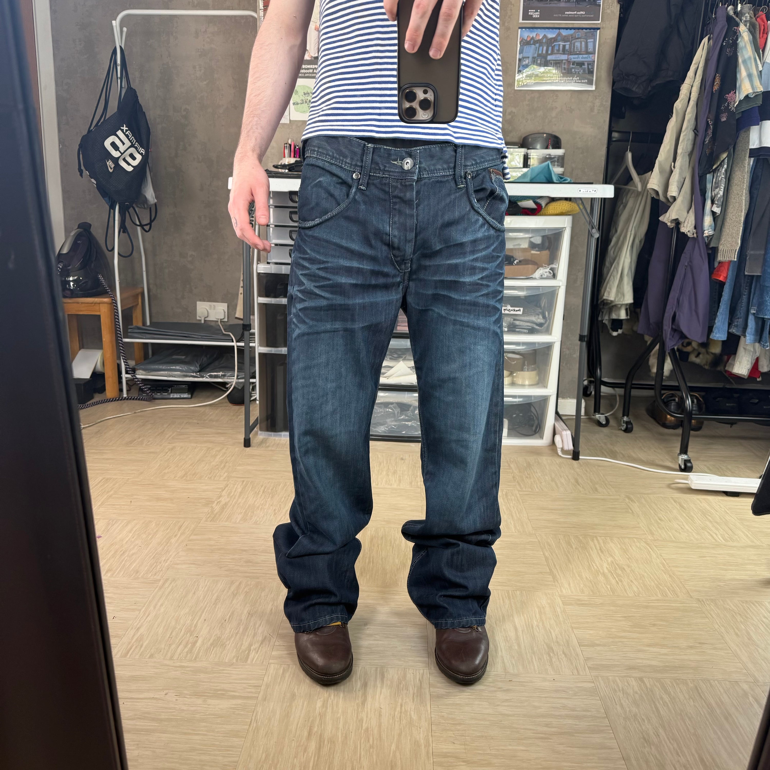 Diesel 1990's Hudson fit dark denim relaxed bootcut jeans (M)