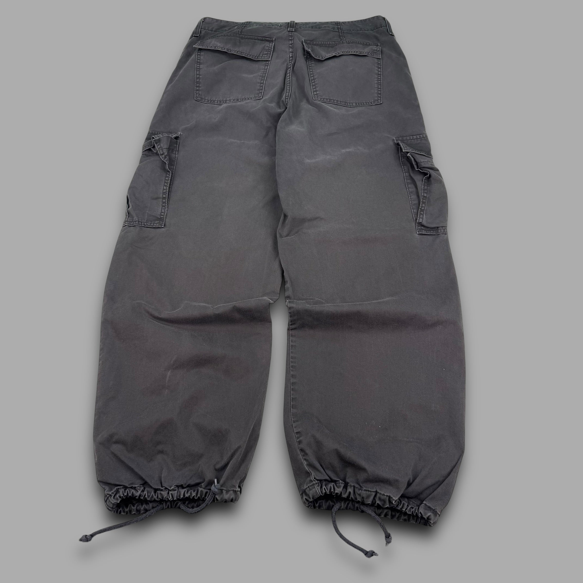 Levi's 2000's technical baggy wide leg cuffed cargo bottoms (M)