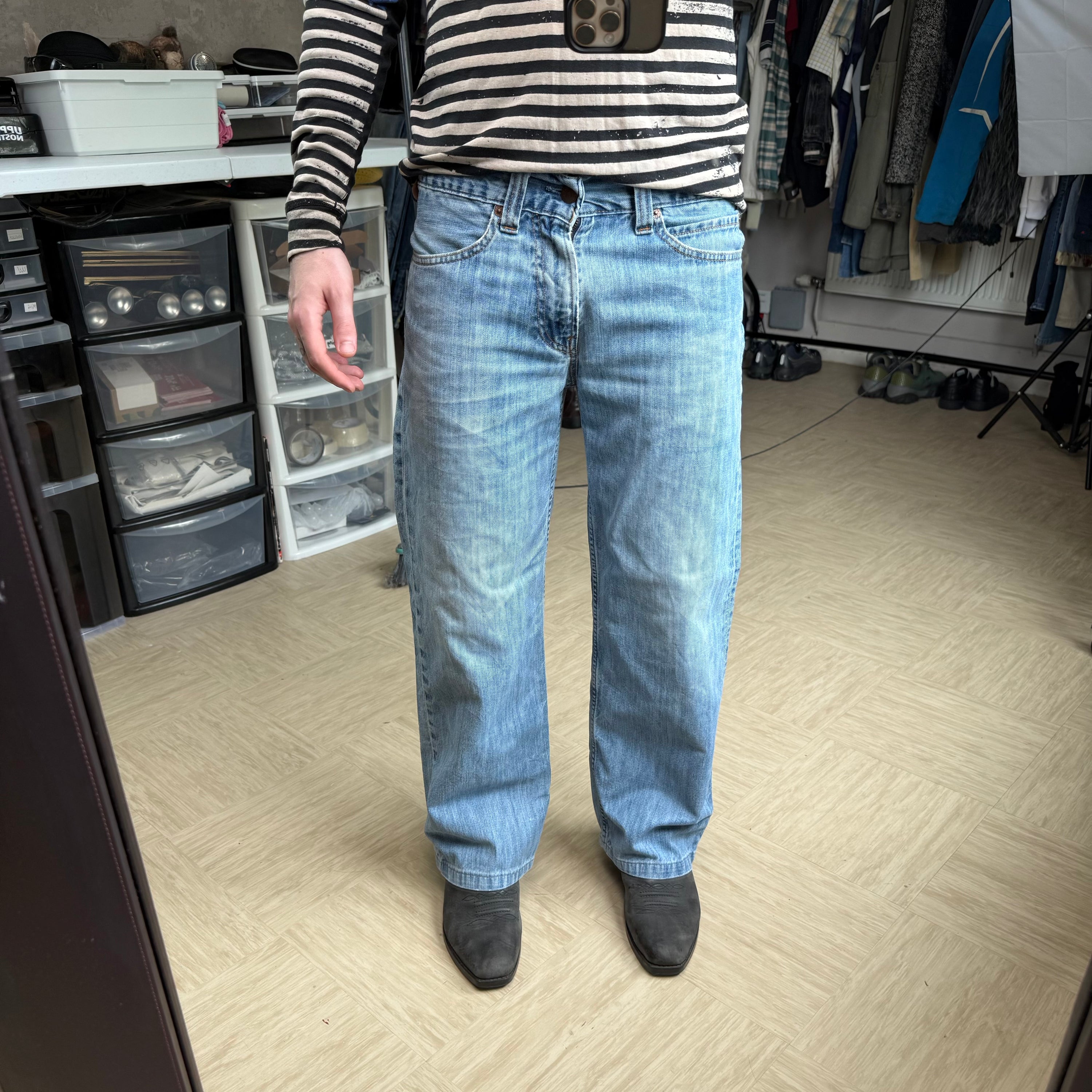 Levi's 509 2000's relaxed straight fit denim jeans (S)
