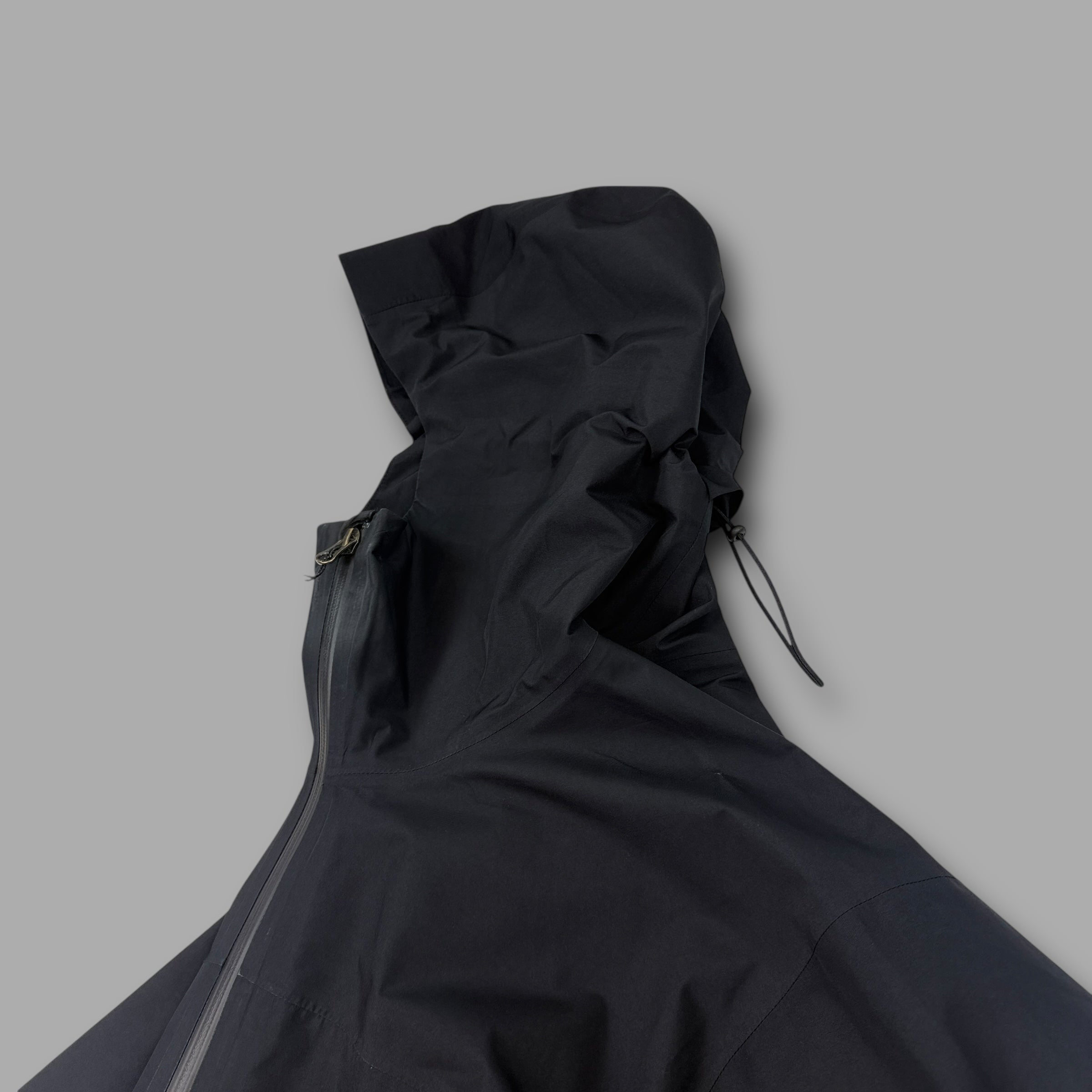 Salomon 2022 gore-tex technical nylon softshell jacket (XL)