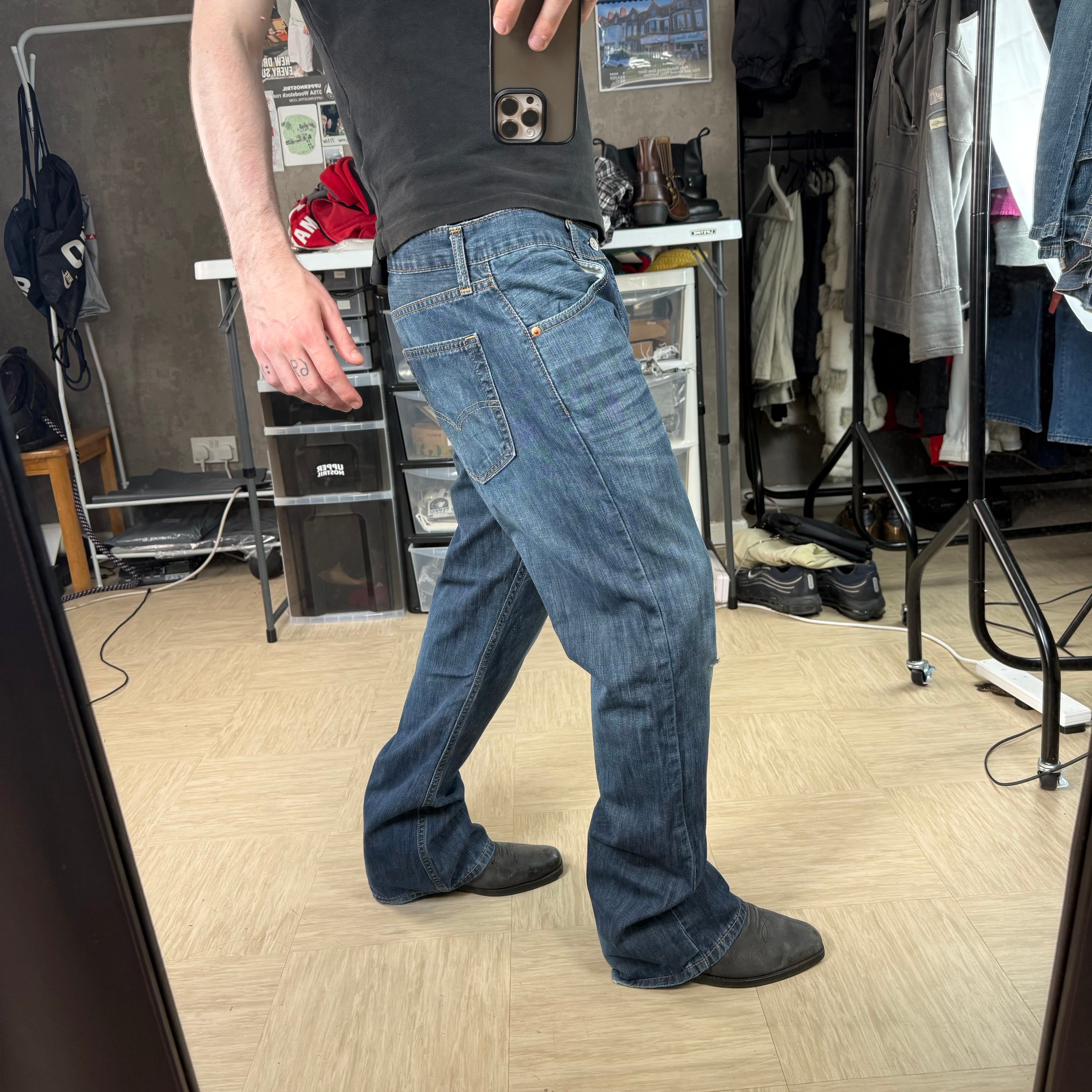 Levi's 527 2000's distressed faded denim bootcut jeans (S)