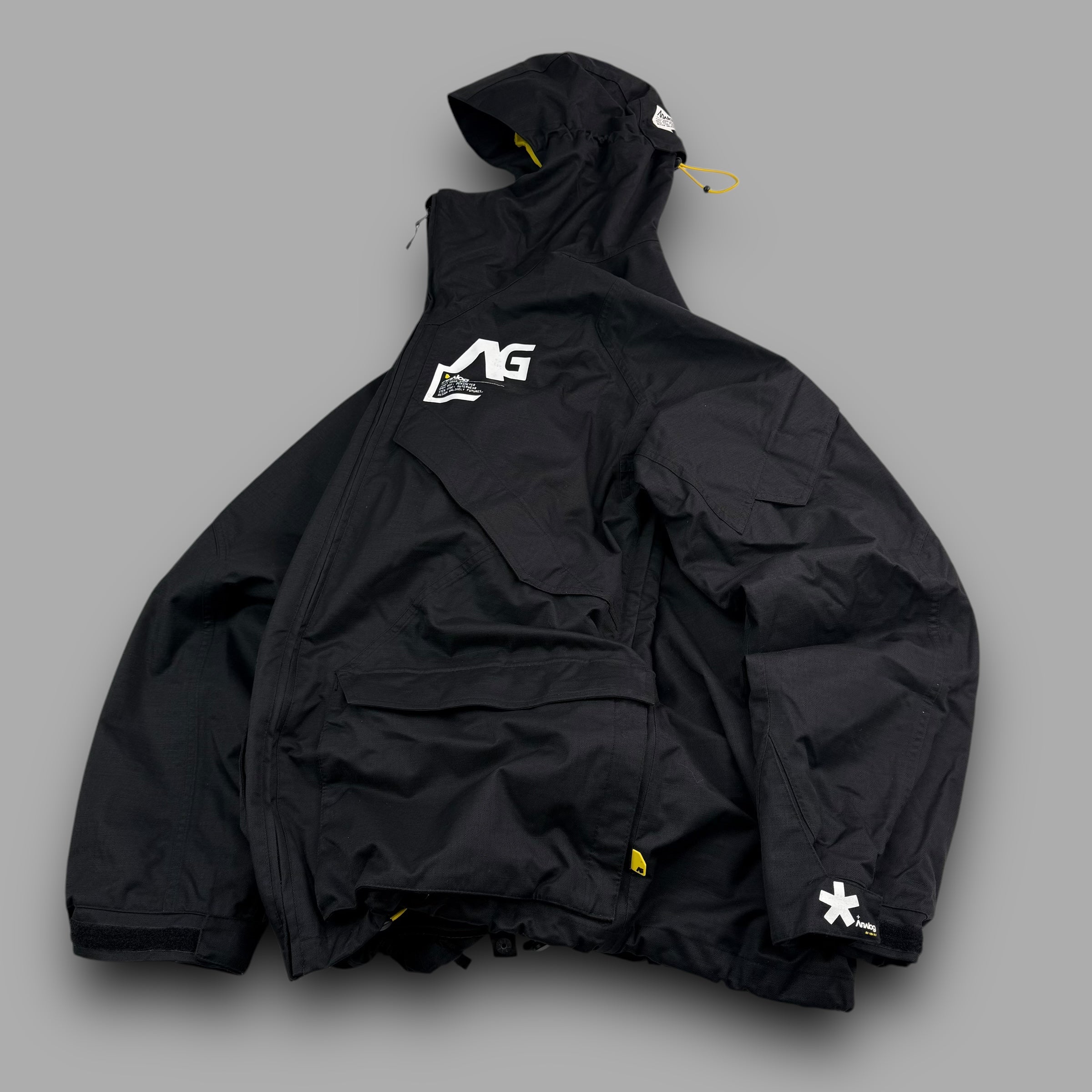 Burton analog 2000's technical multi-pocket ski jacket (L-XL