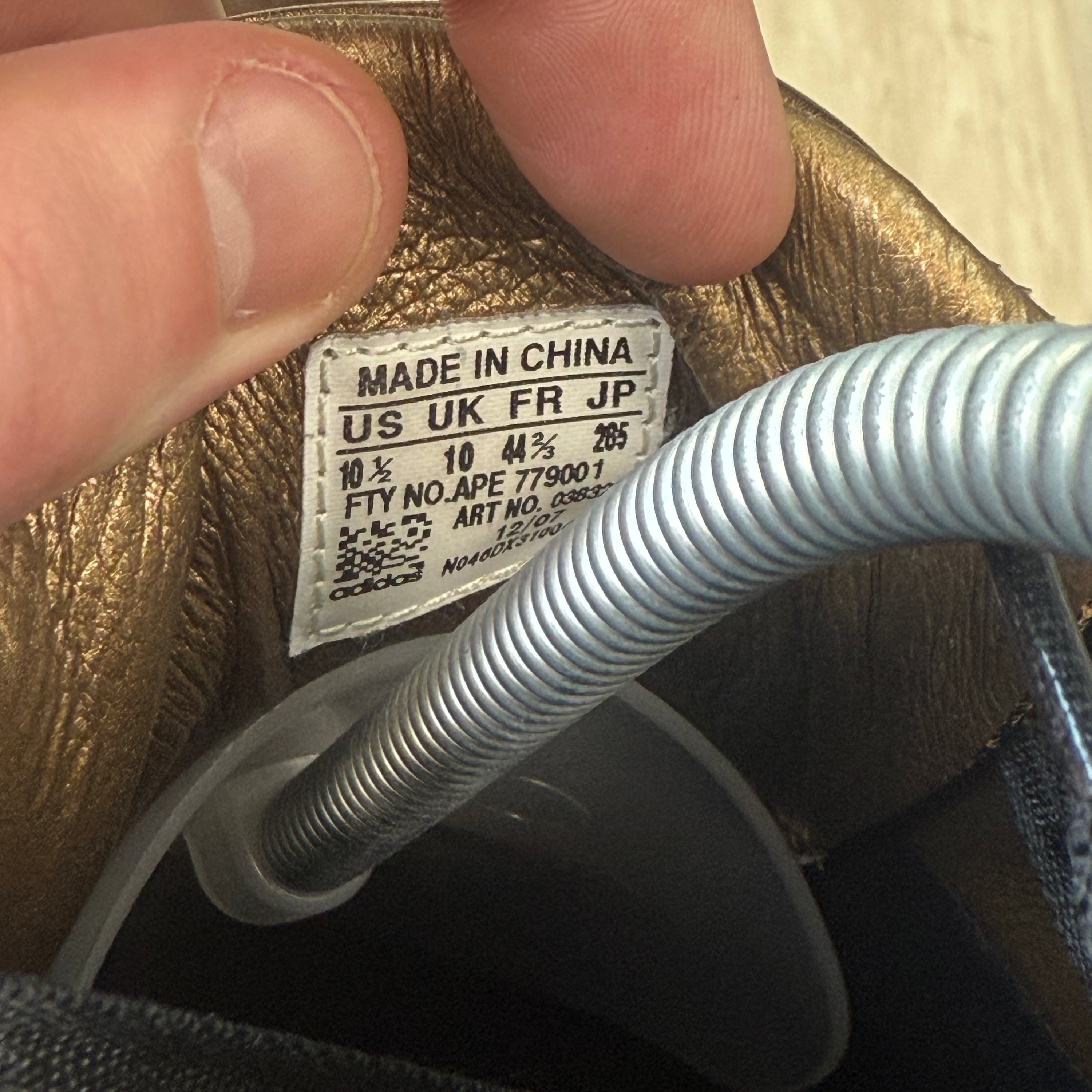 Adidas x Yohji Yamamoto 2007 metallic gold field trainers (UK10)