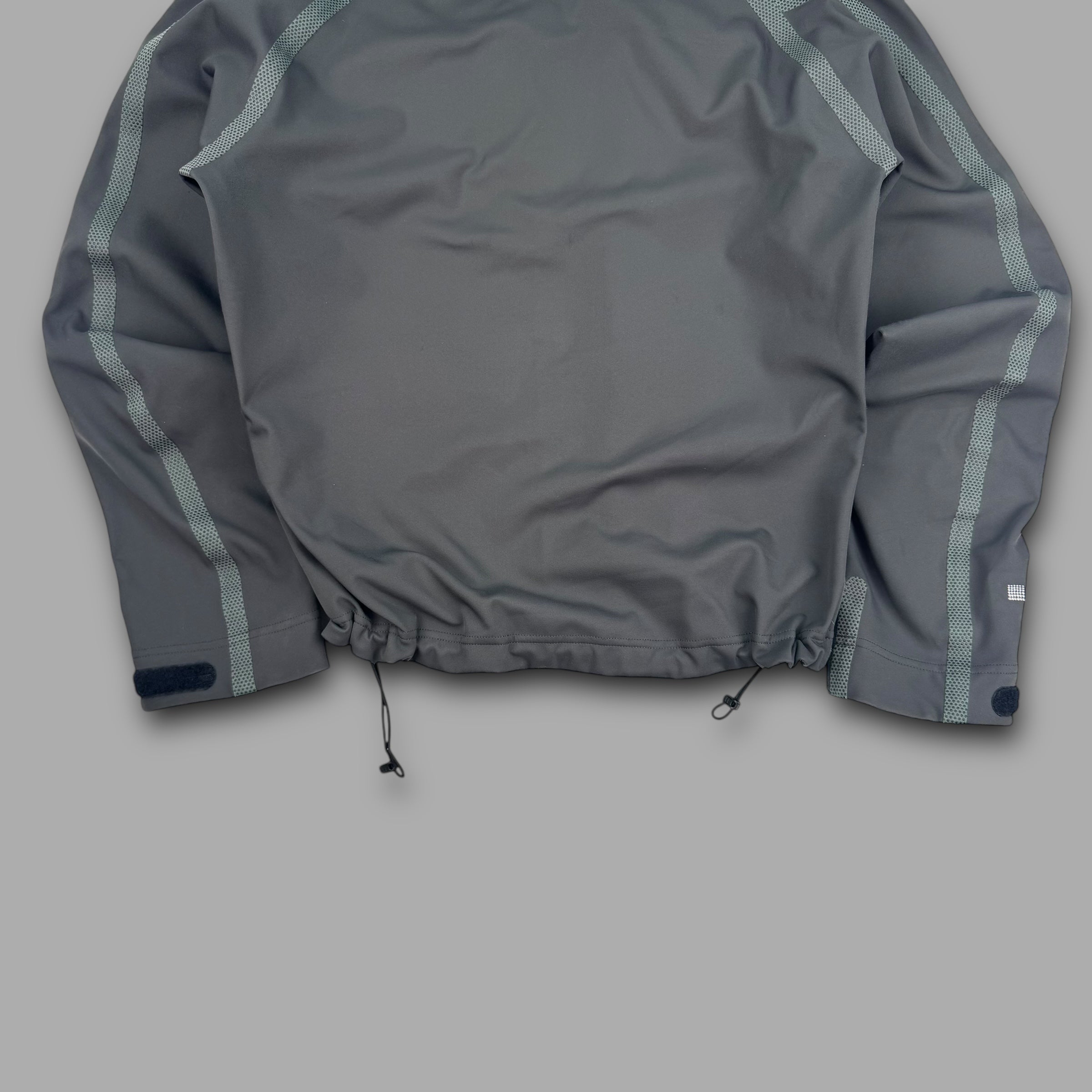 Mountain hardwear 2000's conduit taped seams nylon softshell jacket (S)