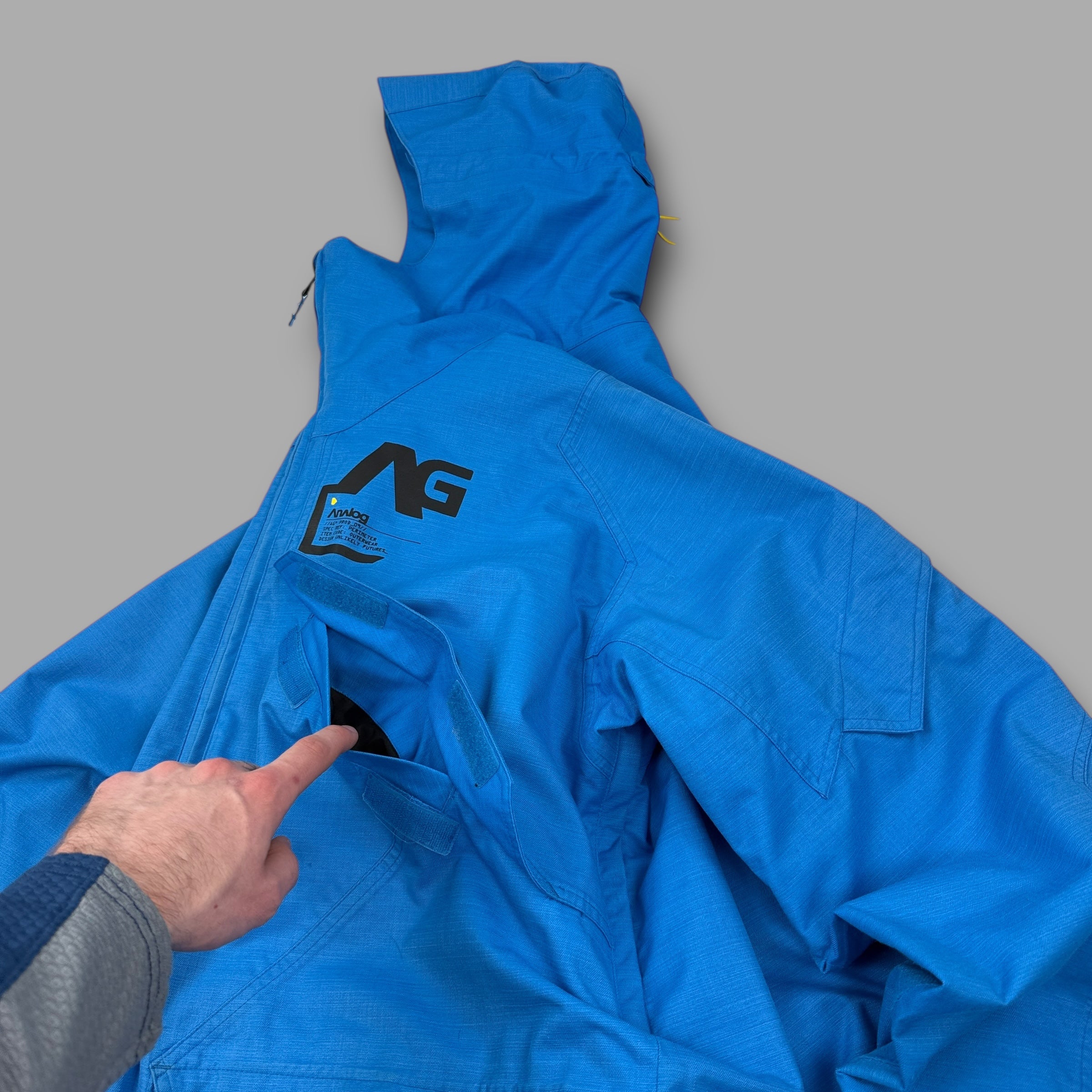Burton analog 2000's technical multi-pocket panelled ski jacket (L)